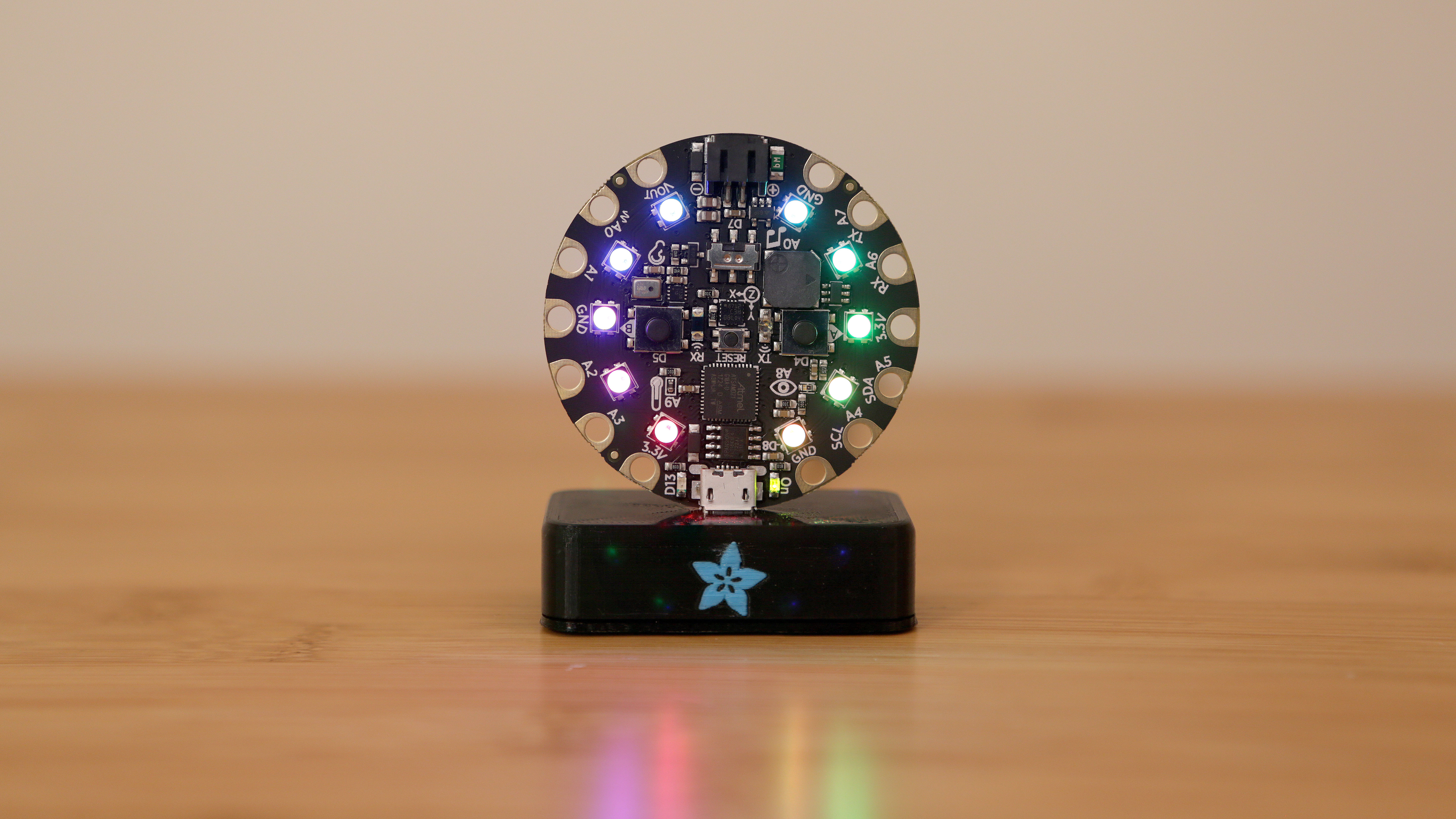 Miniatura 3 do modelo 3D Micro USB Dock