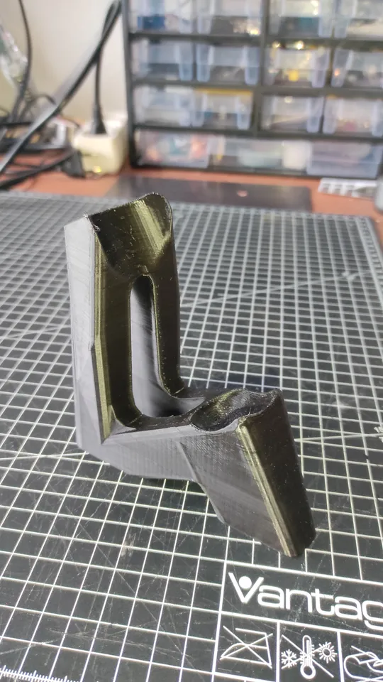DeodorantStand by Thomas | Download free STL model | Printables.com