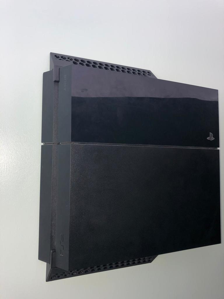Miniatura 4 do modelo 3D Original PS4 Wall Mount