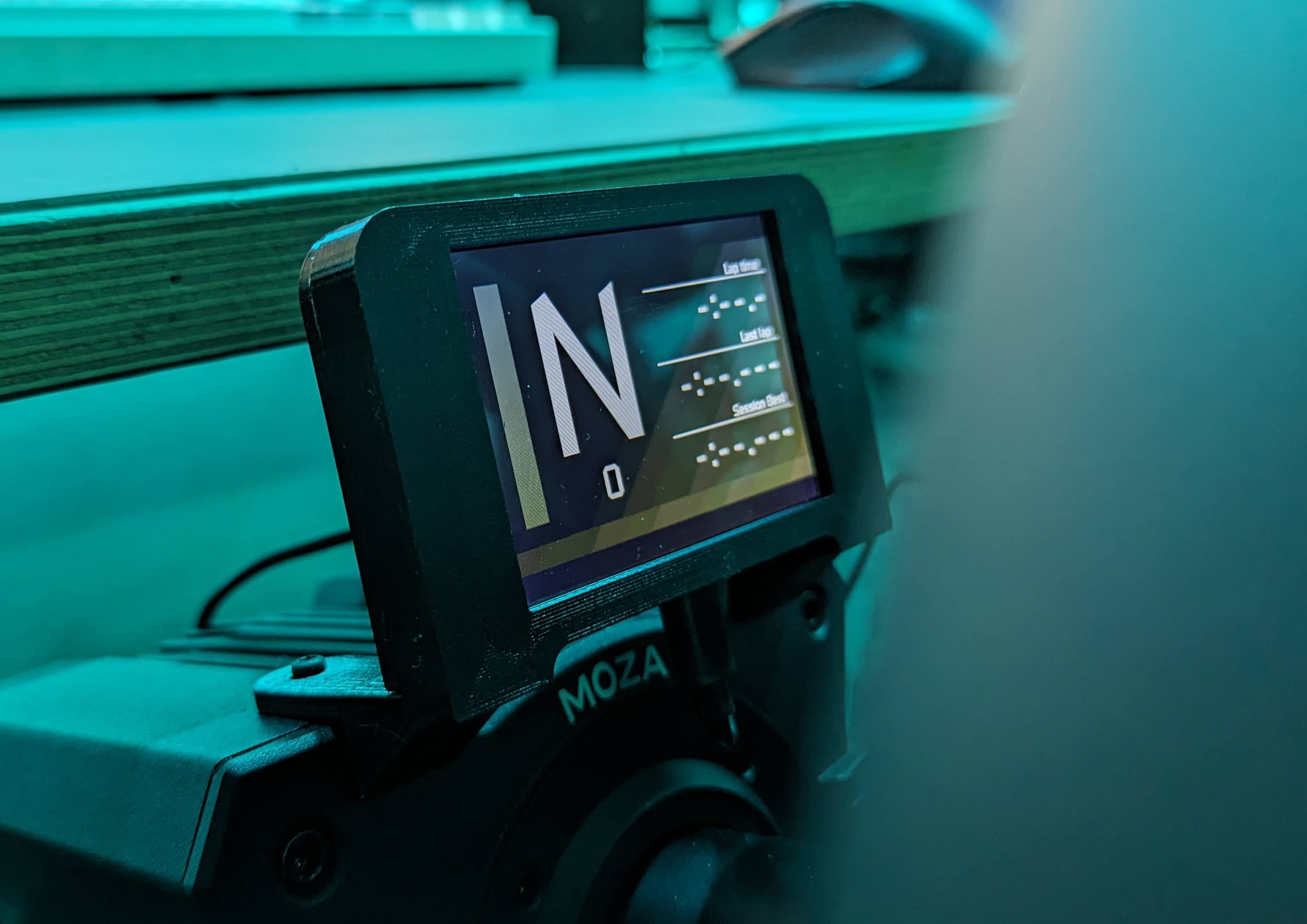 Moza R12 Dashscreen