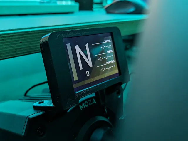 Moza R12 Dashscreen