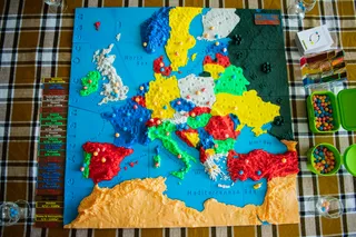 Europe Game and Puzzle - educational and fun purpose by Nils Kal
