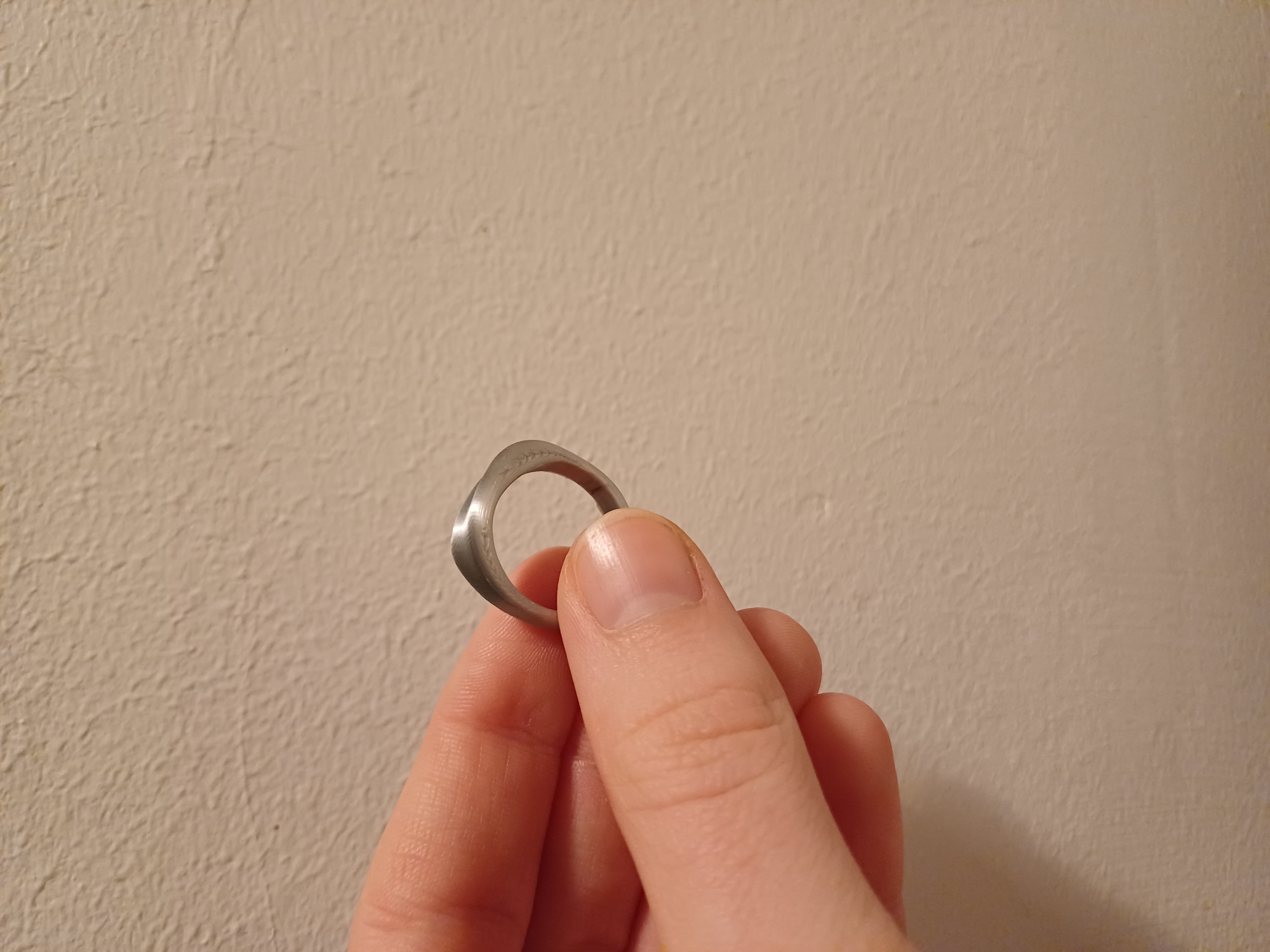 Miniatura 4 do modelo 3D Elegant and simple silver ring