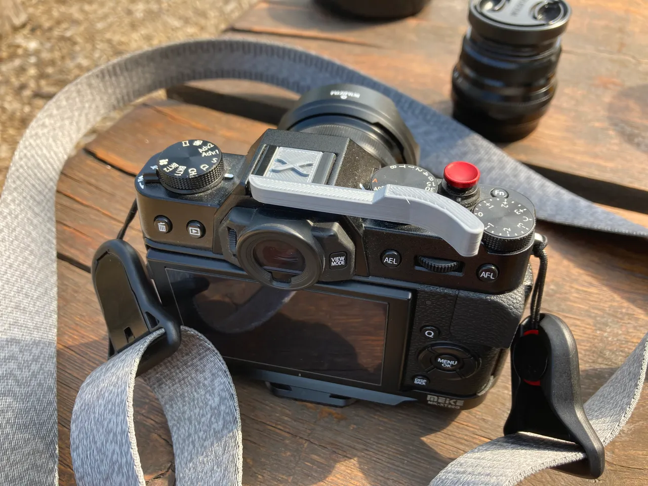 Fujifilm X-T20 本体と付属品 各部の名称と機能