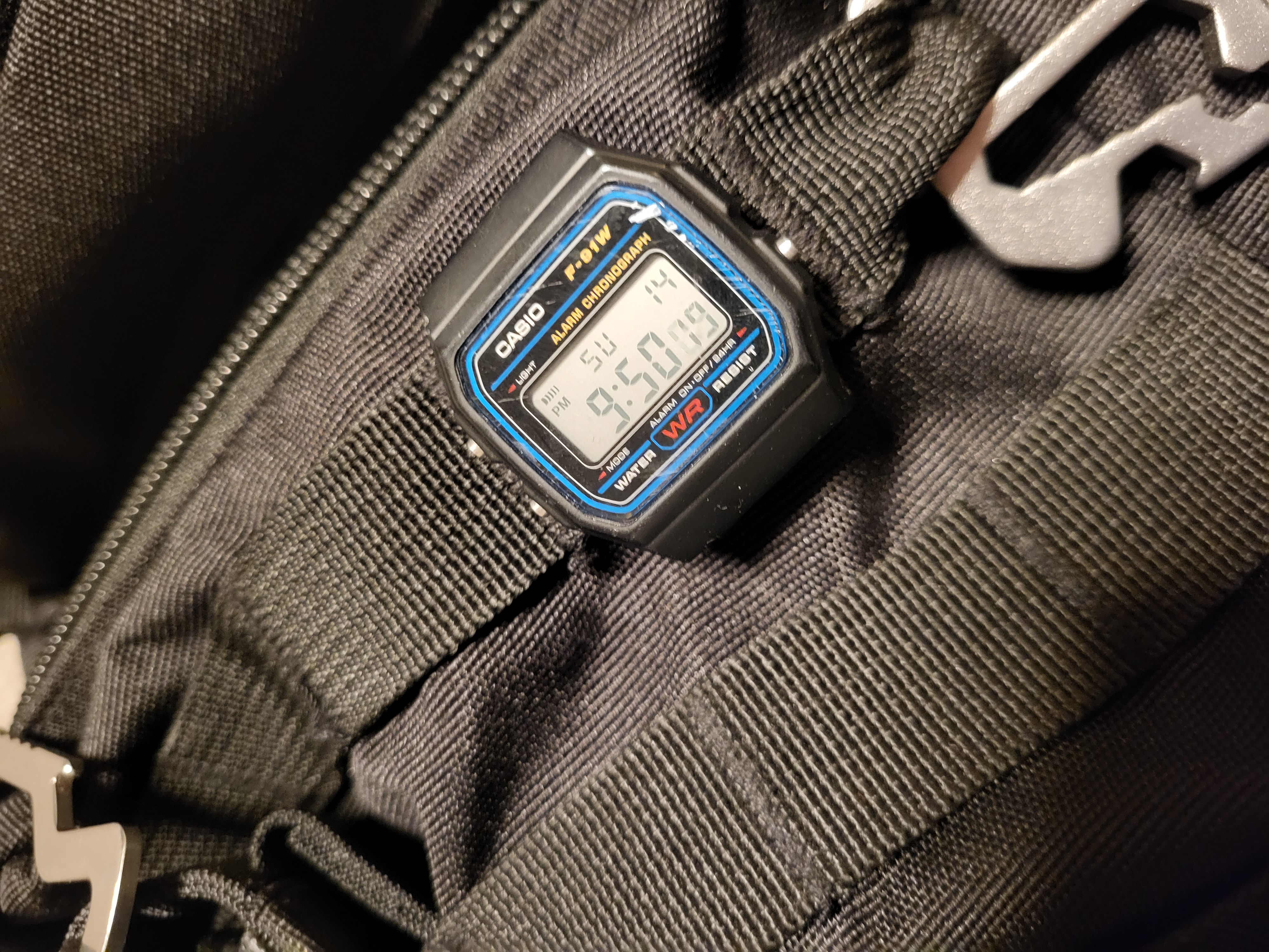 Casio F91W Molle clip
