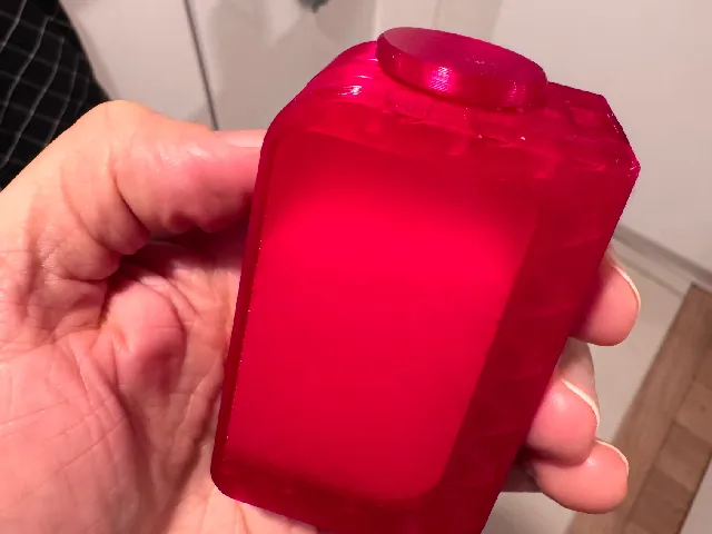 Measuring salt shaker for Rhino Horn