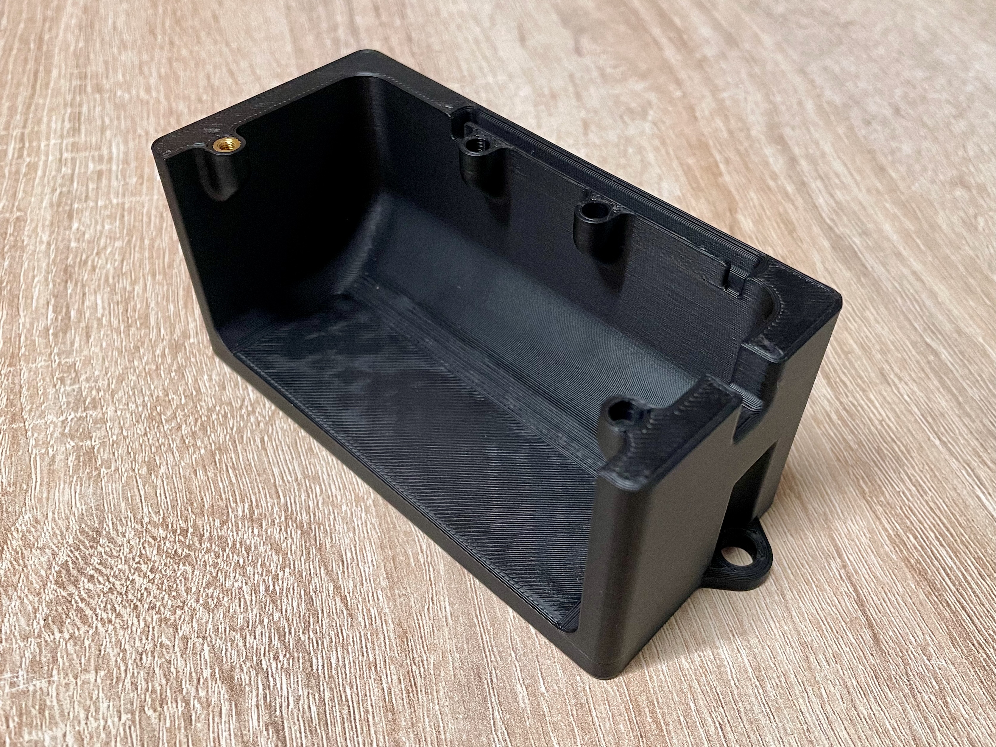 BentoBox v2.0 Single Cable Port Duct for RatRig V-core 3