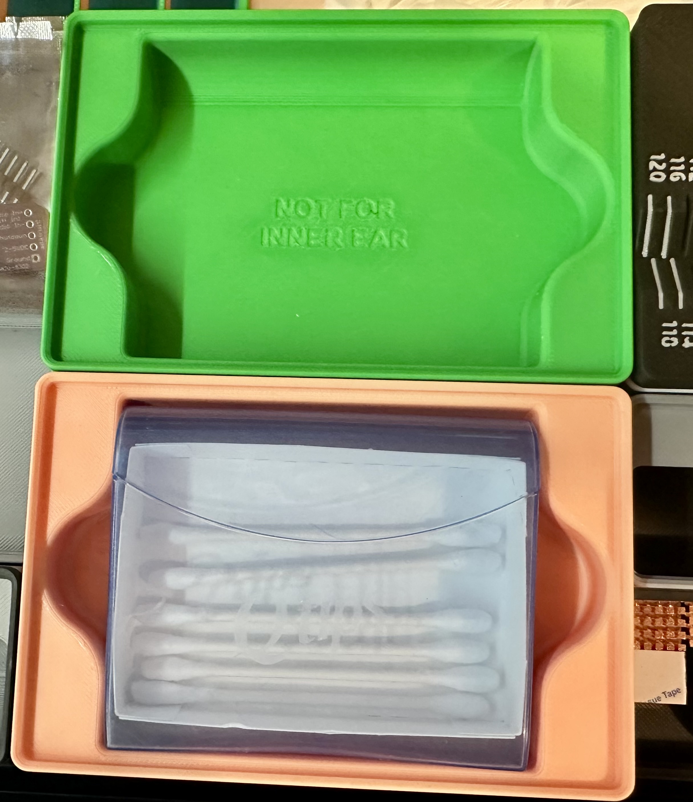 Gridfinity QTip Travel Case Holder 3x2x4u by DrHellbenders Download free STL model