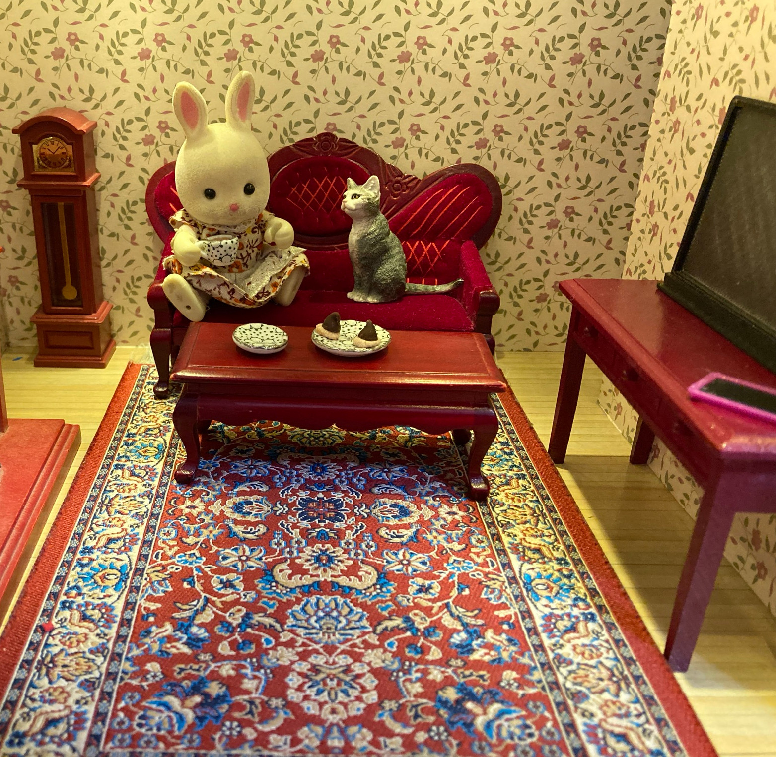 TV for the dollhouse and Tablet for the dolls. by FloatingCam | Download free STL model ...