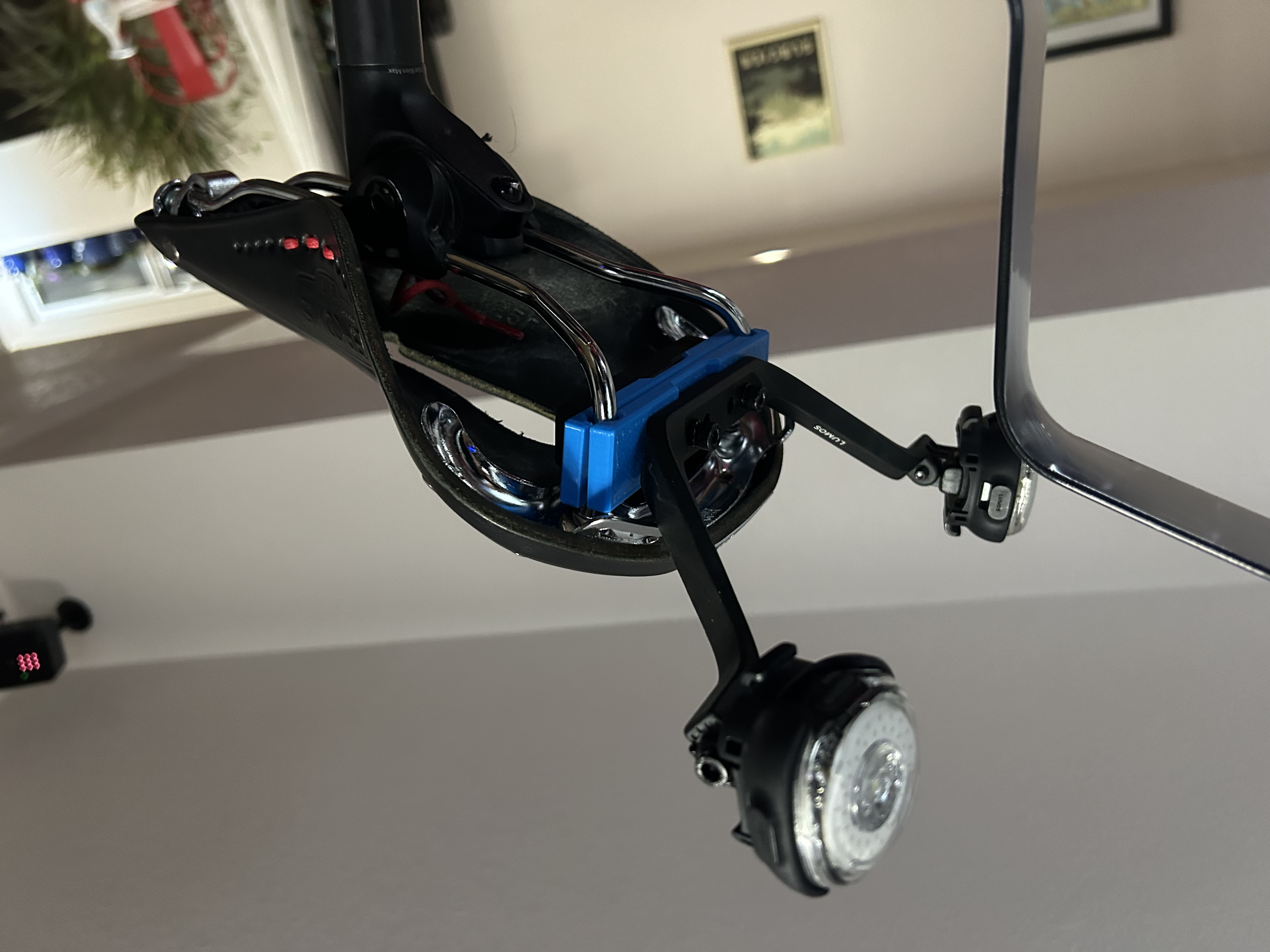 Brooks B17 Adapter for Lumos Firefly Light Mount