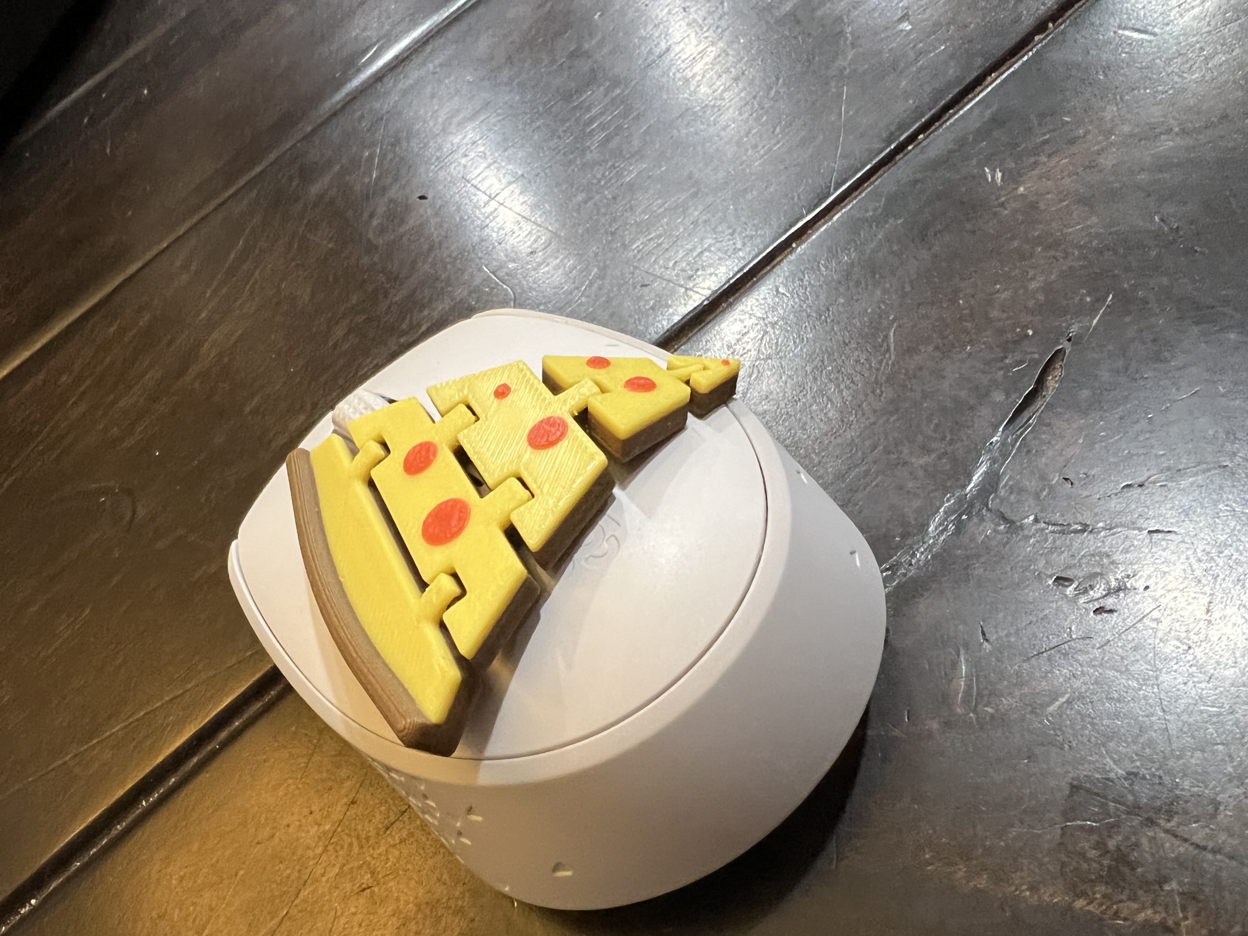 Articulated Pizza (3 Color)