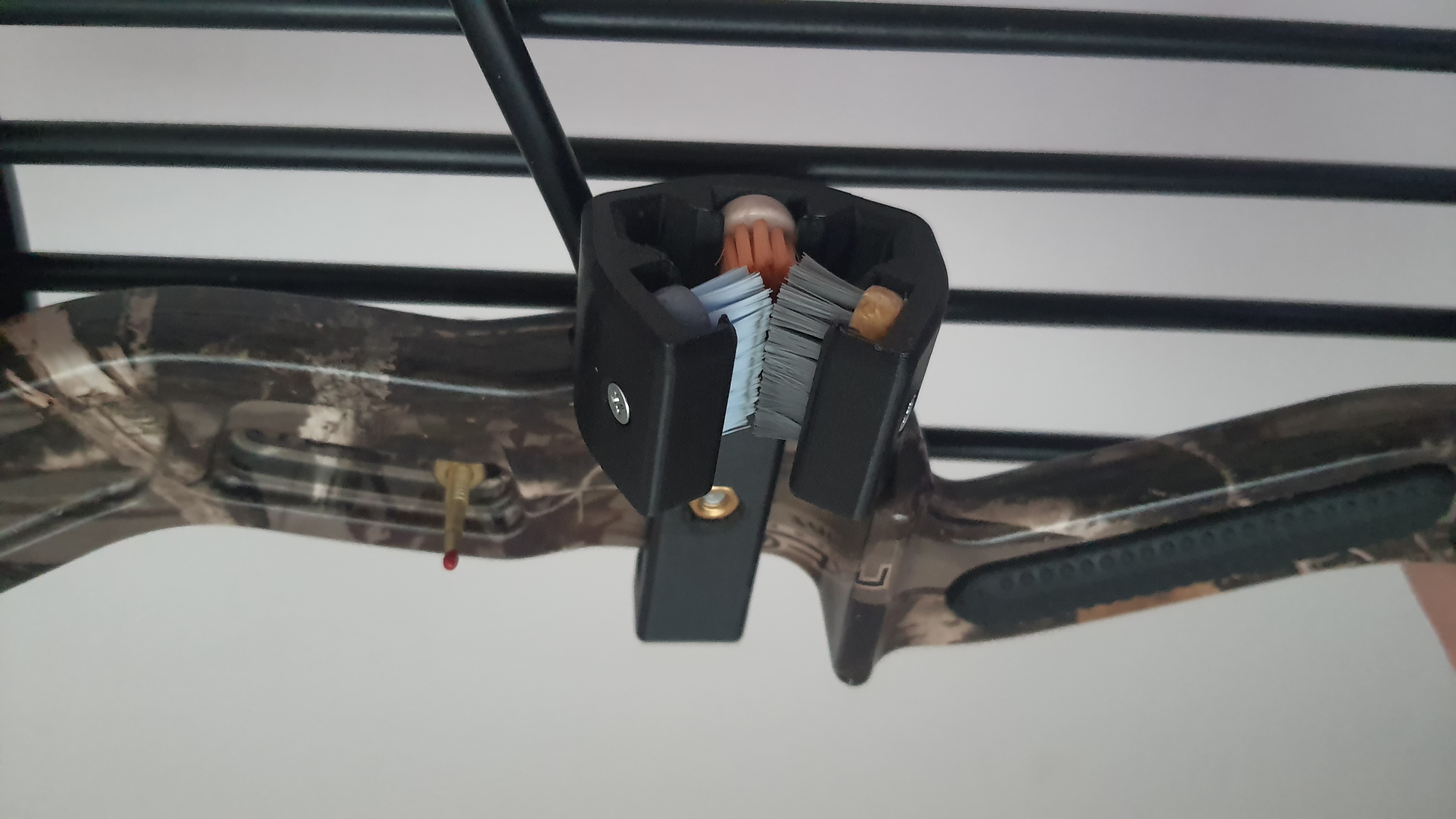 Arrow rest for bow