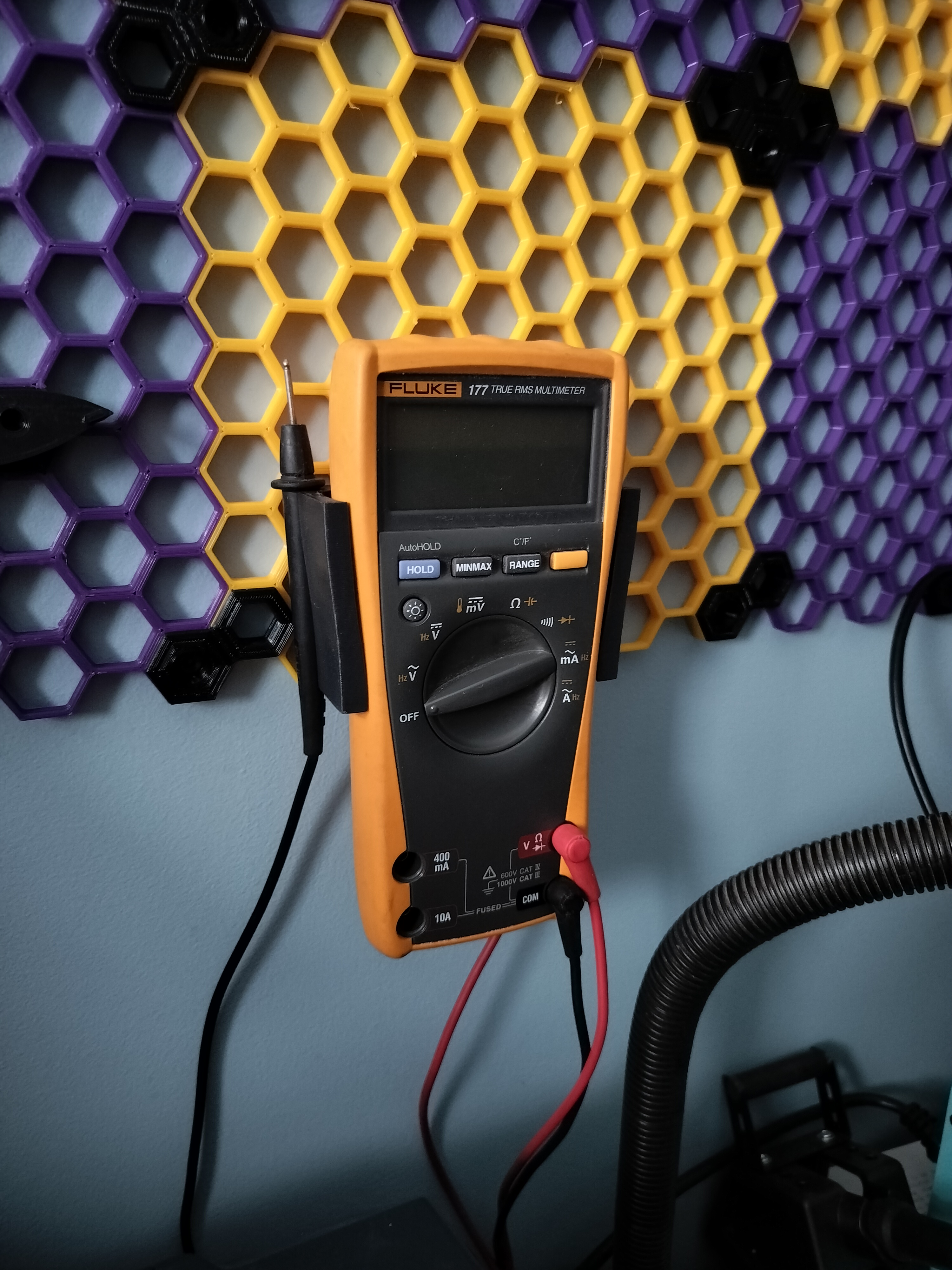 Fluke 177 DMM Holder for the Honeycomb Storage Wall by Ross Cave