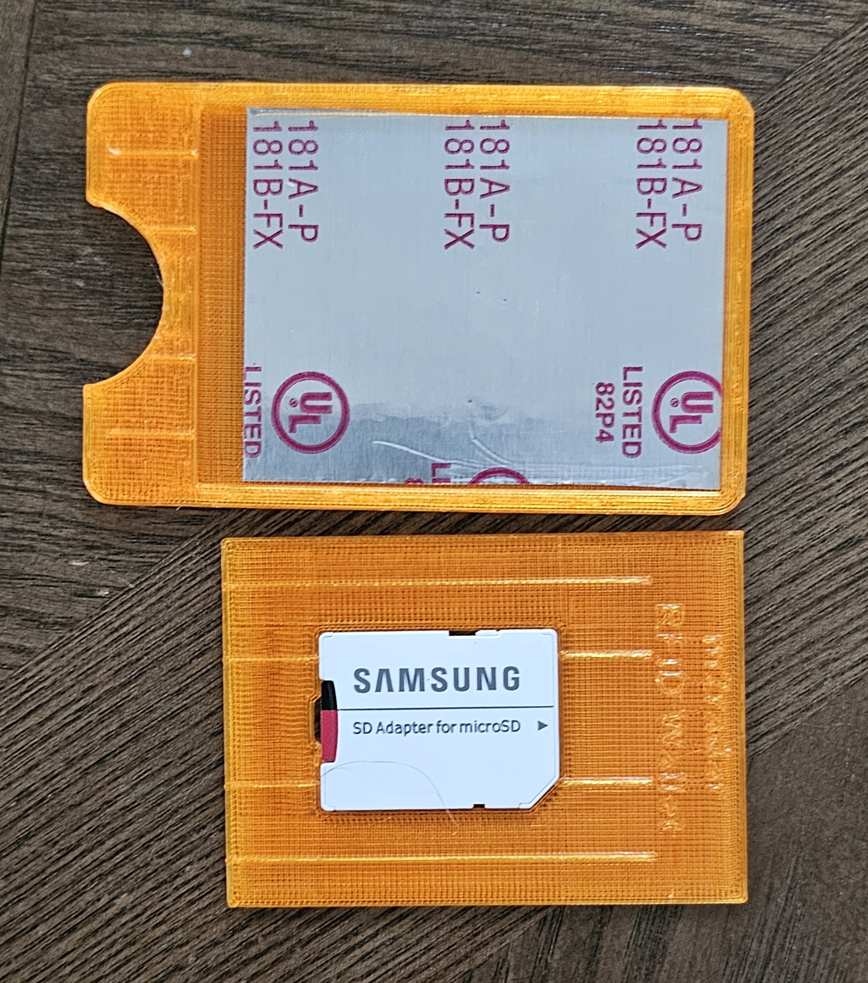Miniatura 5 do modelo 3D Memory Card holder & Wallet