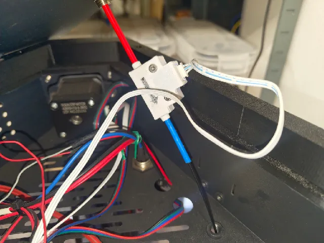 Filament holder box
