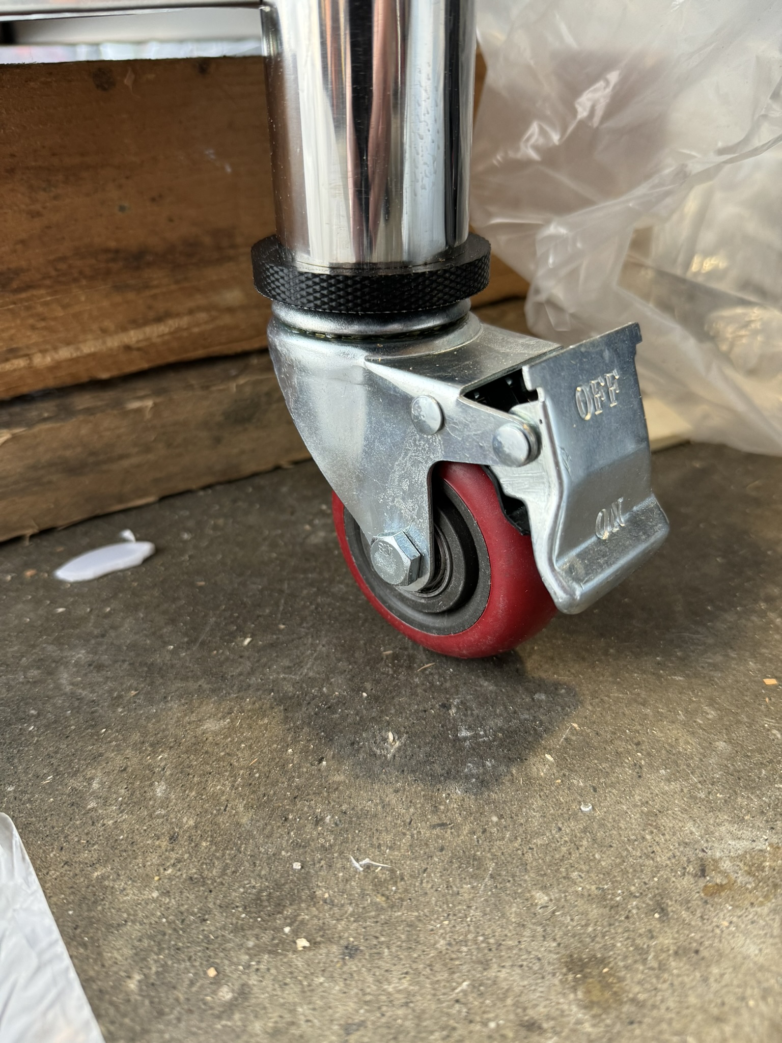 Miniatura 2 do modelo 3D Leveling leg for Vevor prep table