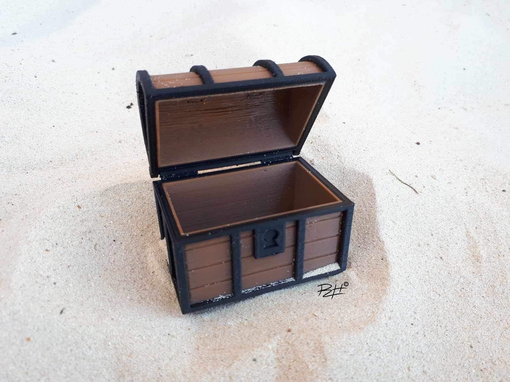 Single Hinge Treasure Chest by Rachels Studio Download free STL model