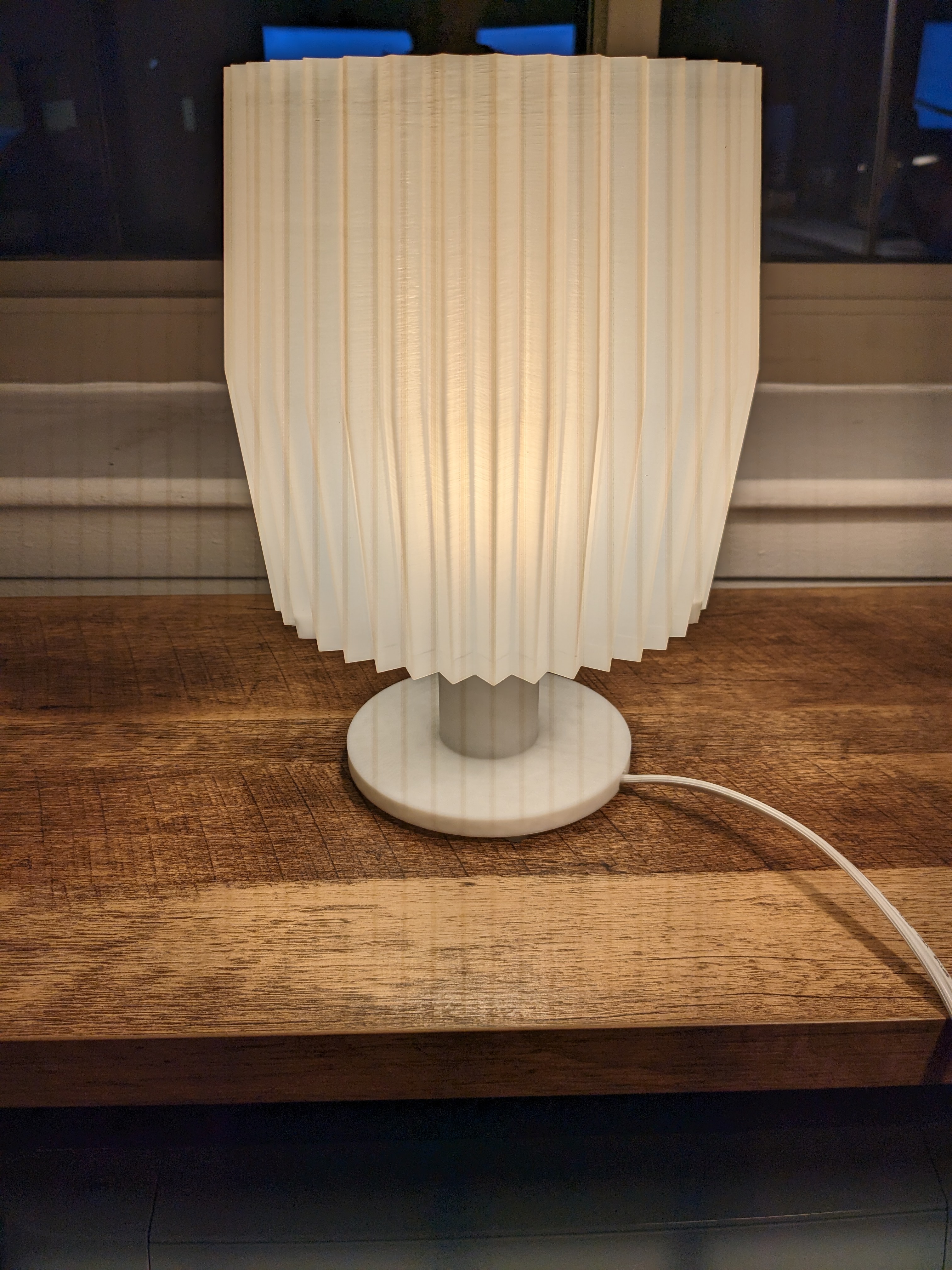 Miniatura 3 do modelo 3D Lamp Base