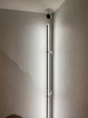 Corner mounting arms for aluminum light strip channels