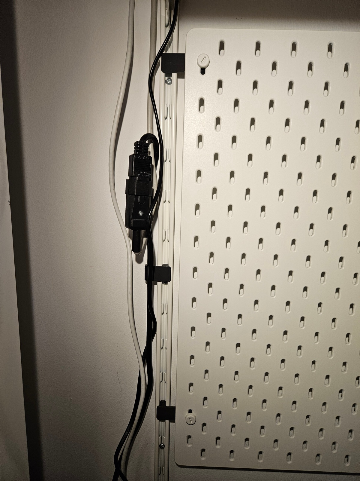 Skadis Pegboard Mount For IKEA Boaxel By EsbenB | Download Free STL ...