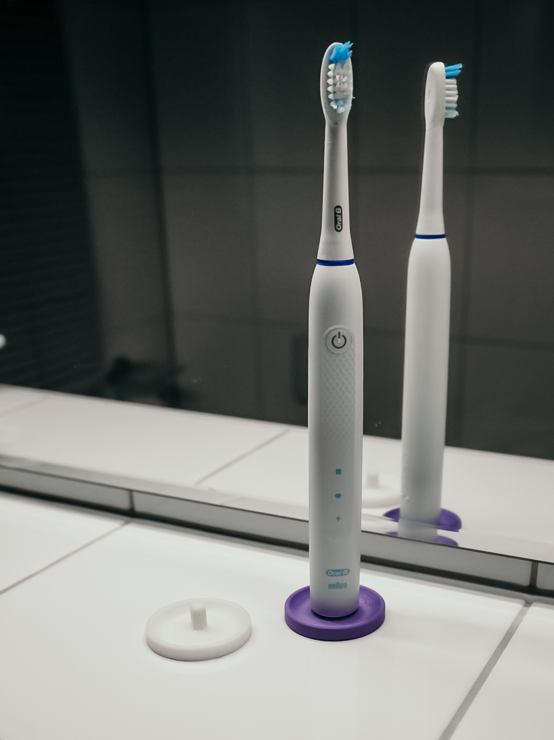 OralB toothbrush stand by MGGrafikDesign Download free STL model