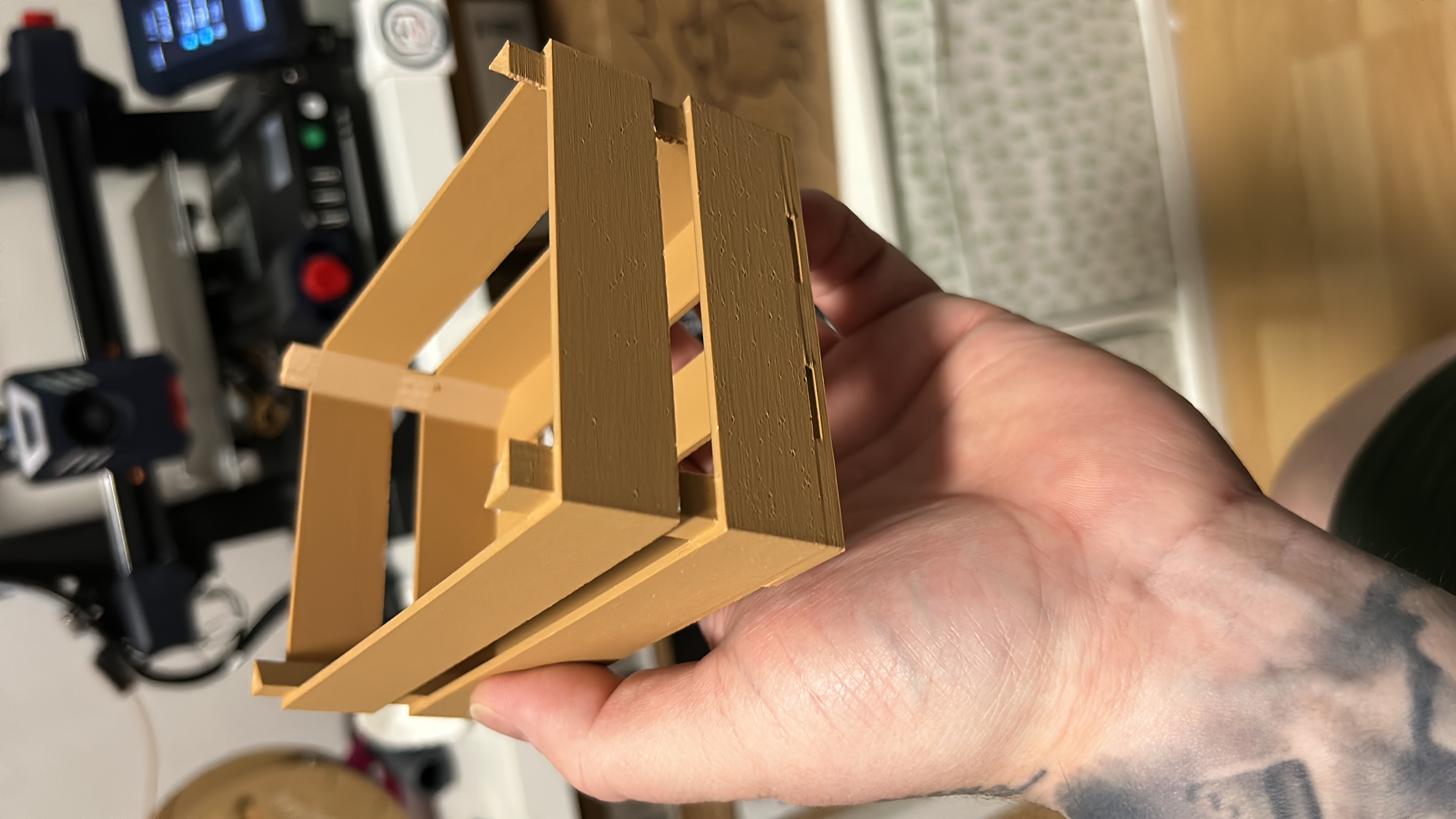 Small fruit box