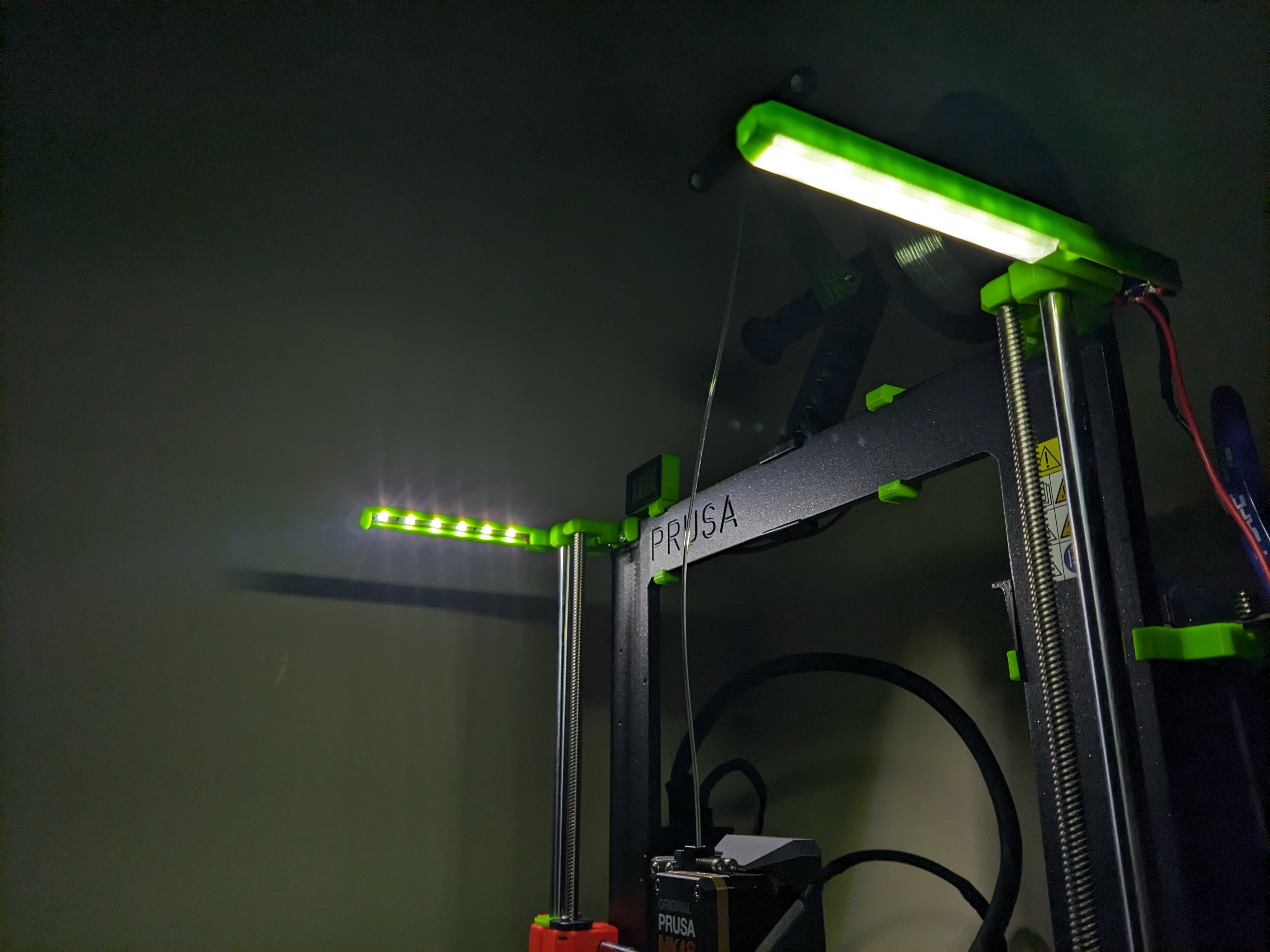 Original Prusa MK4/MK3.9 z-top-right-R3 24v LED Finger Light
