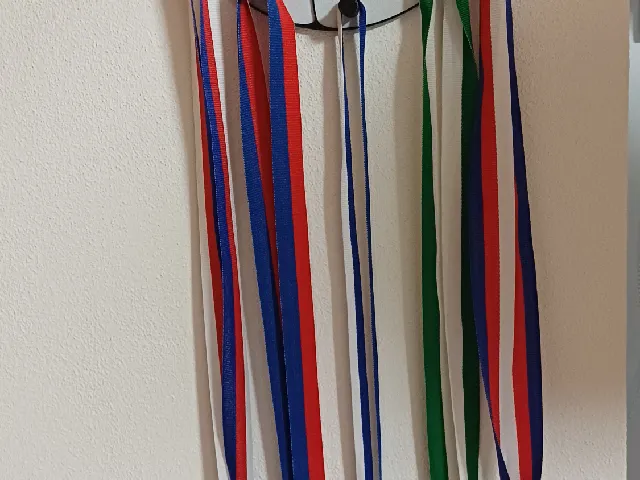 Věšák na medaile . Medal hanger . Fotbalový míč . Fooball .