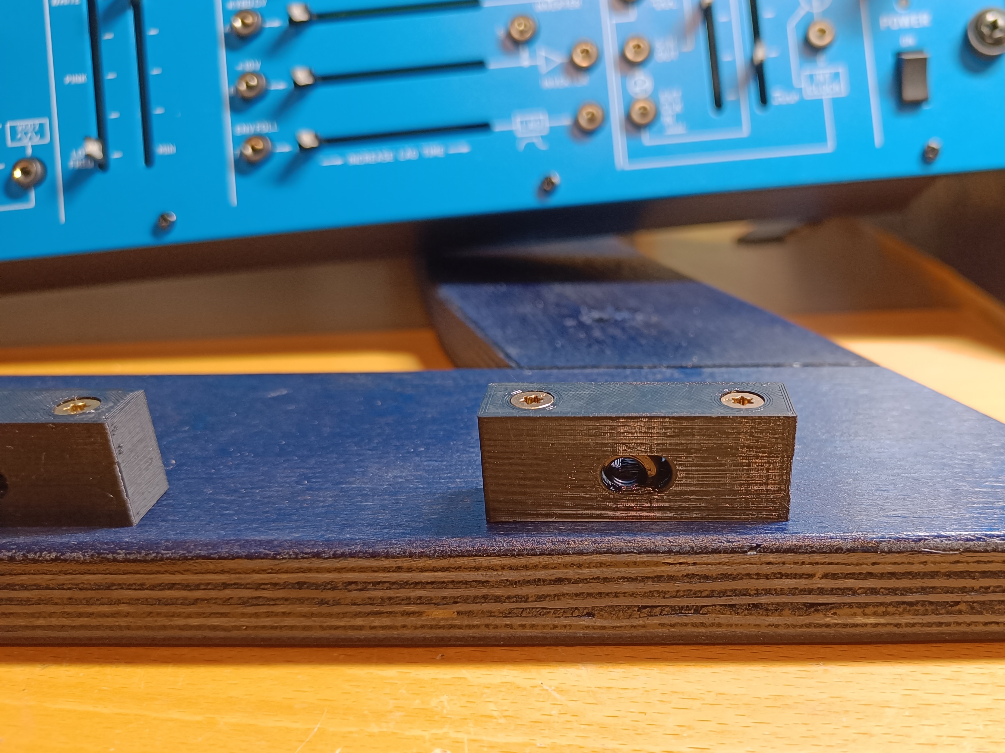 DIY 19" rack mount brackets