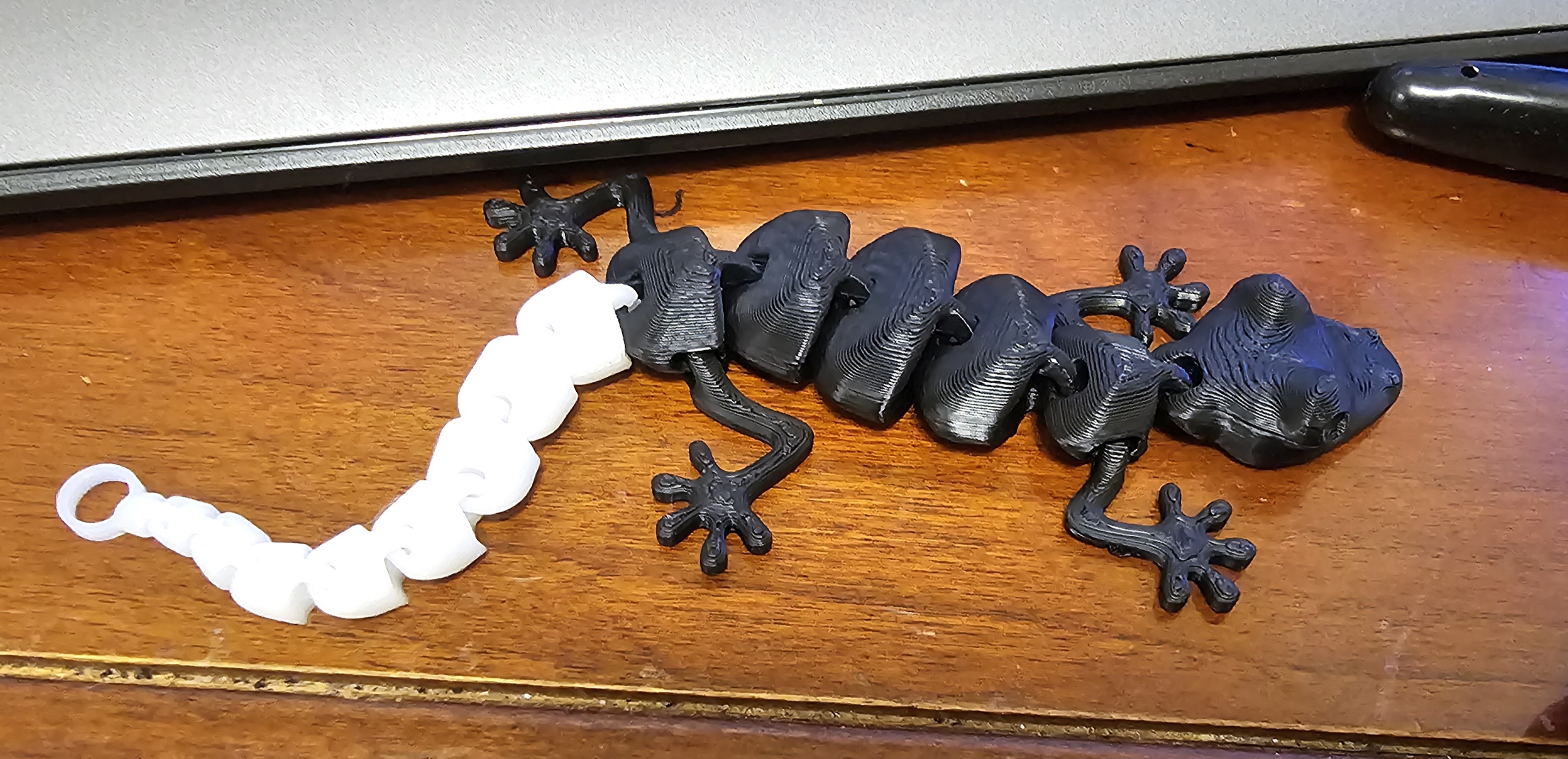 Lizard tail replacement