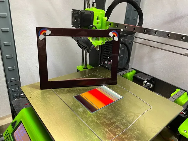 Customizable picture frame (print in place)