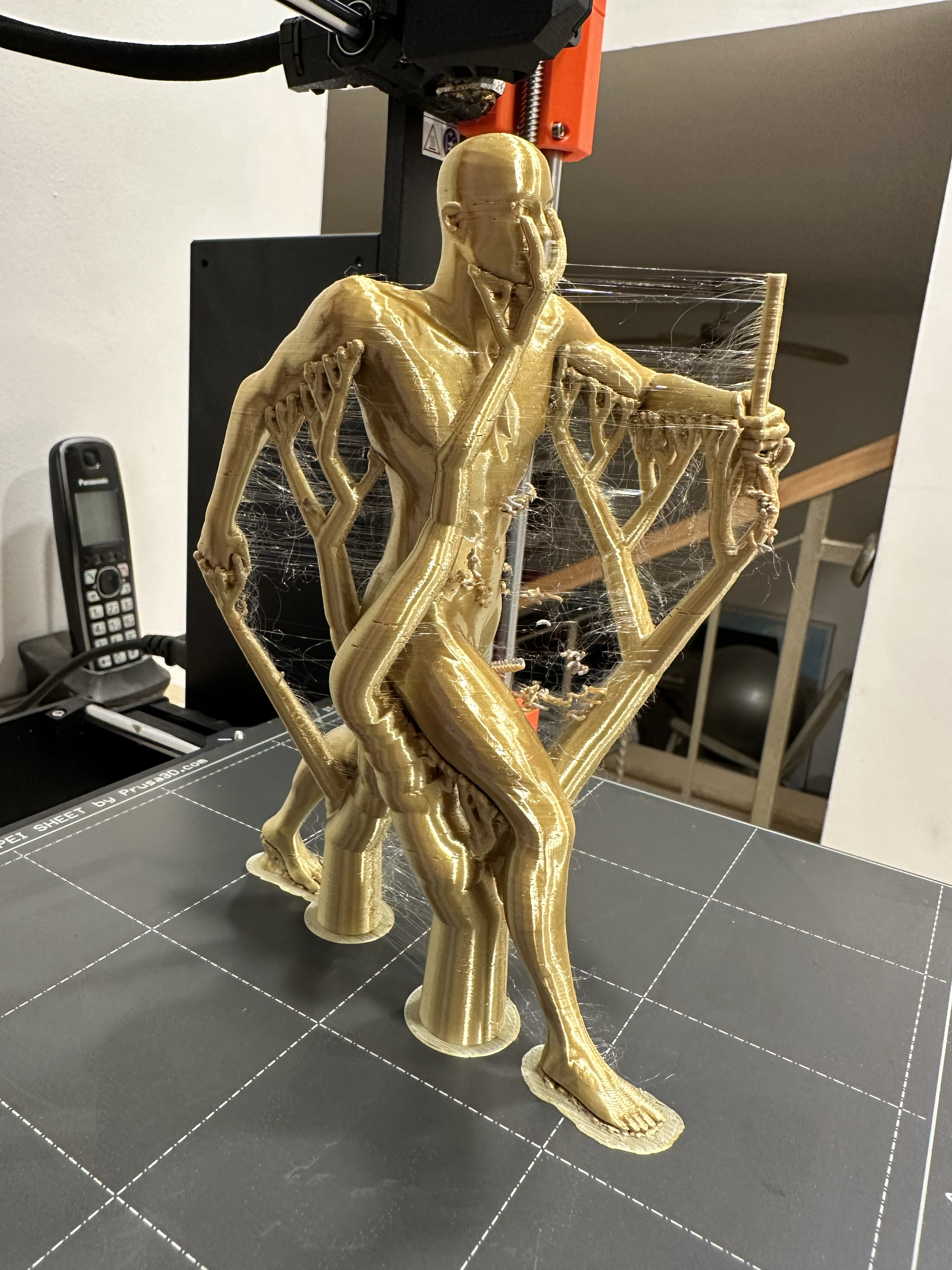 Miniatura 6 do modelo 3D The walking man