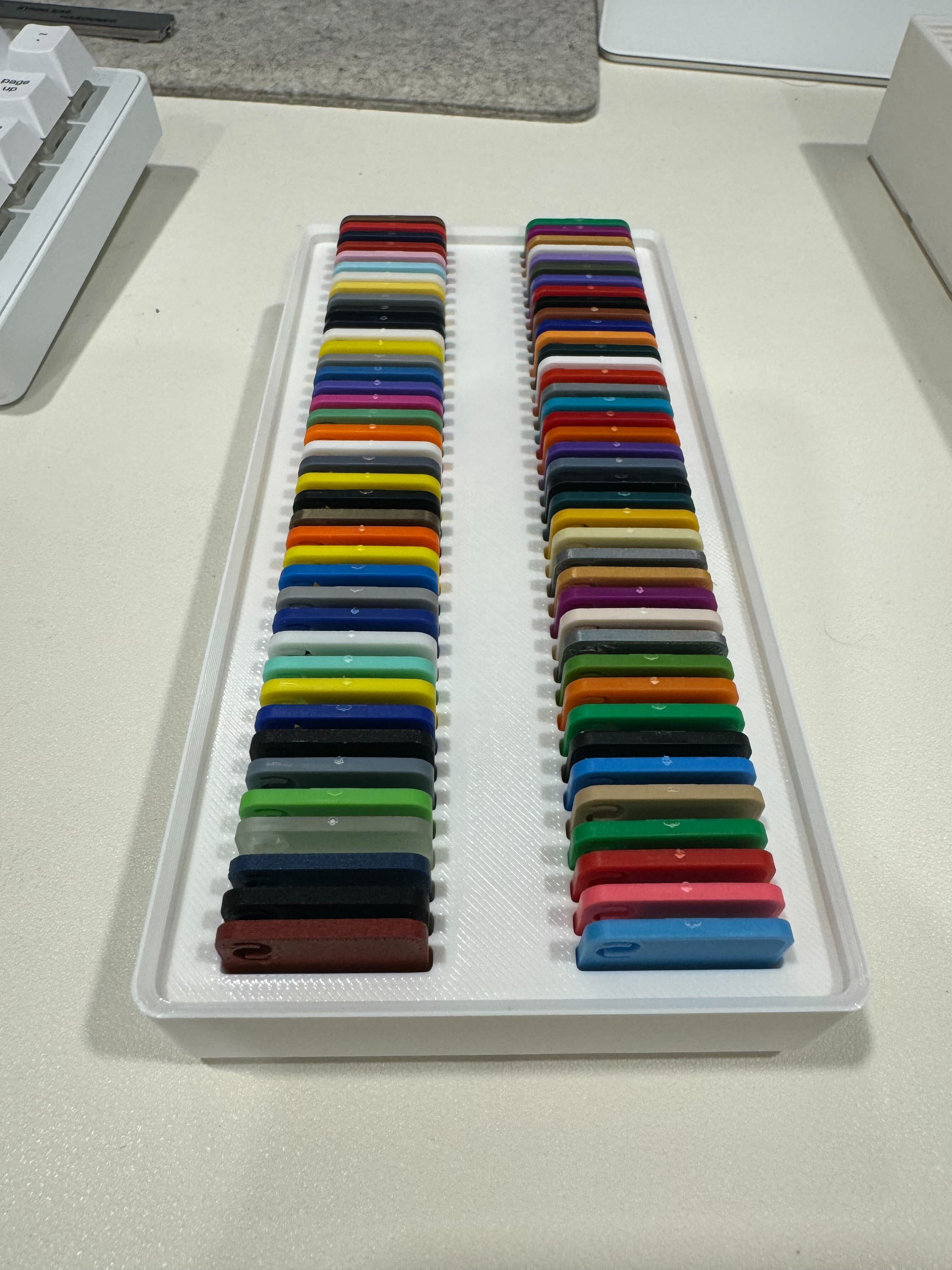Gridfinity Bambu Labs Filament Swatch Holder