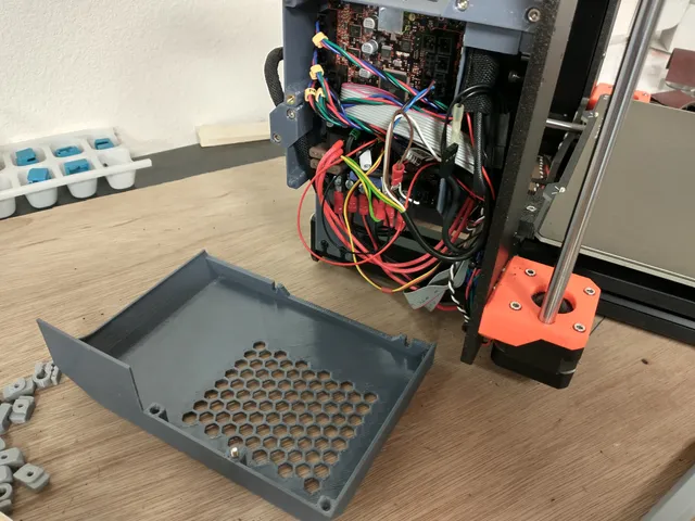 Better Einsy Case