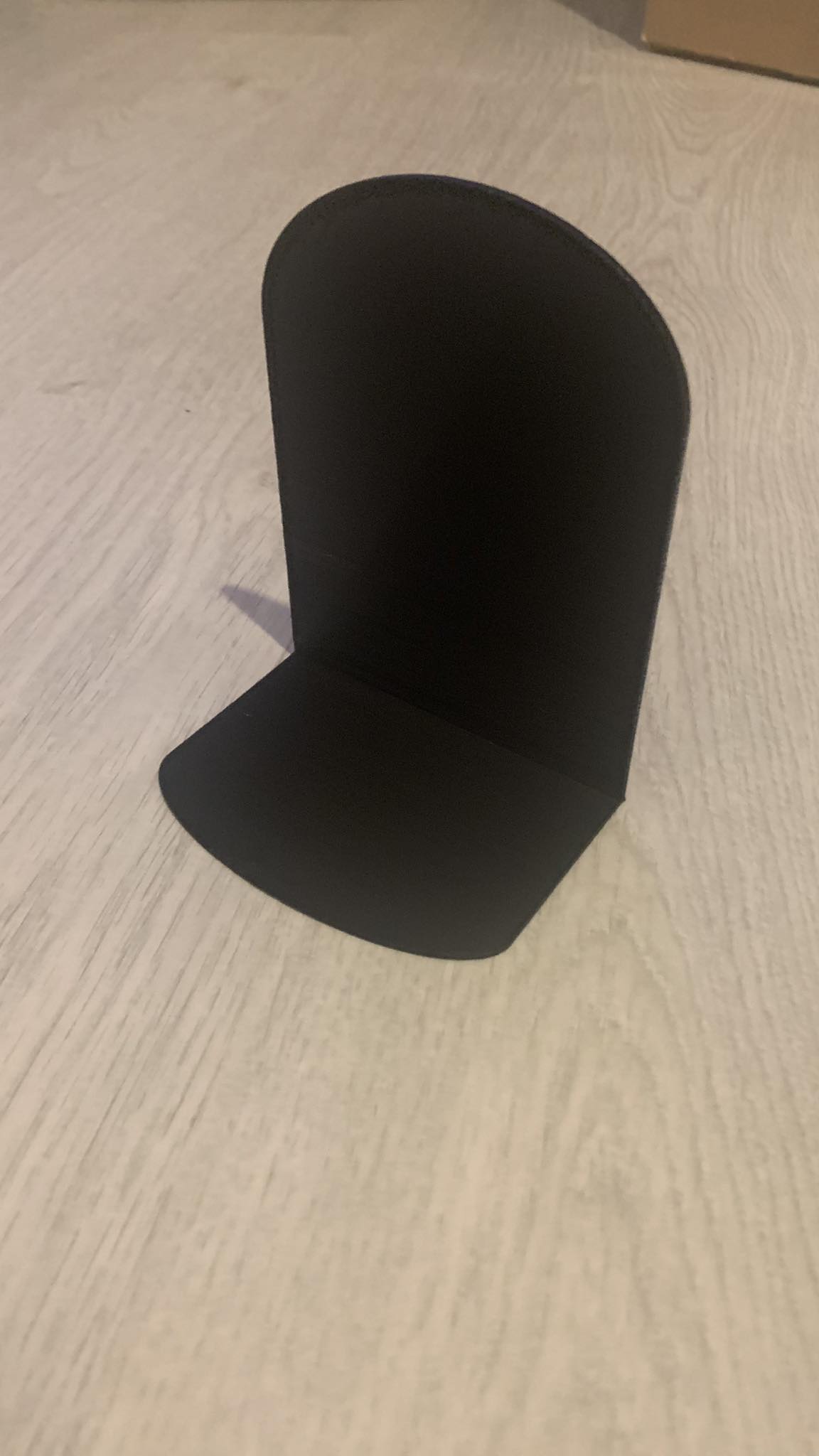 Simple Bookend / Book holder