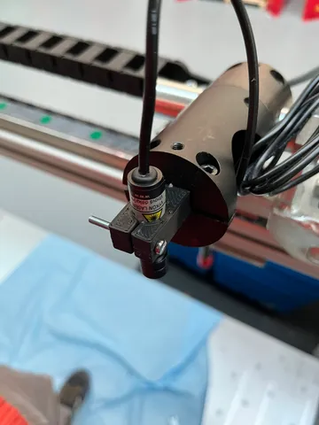 Simple laser holder