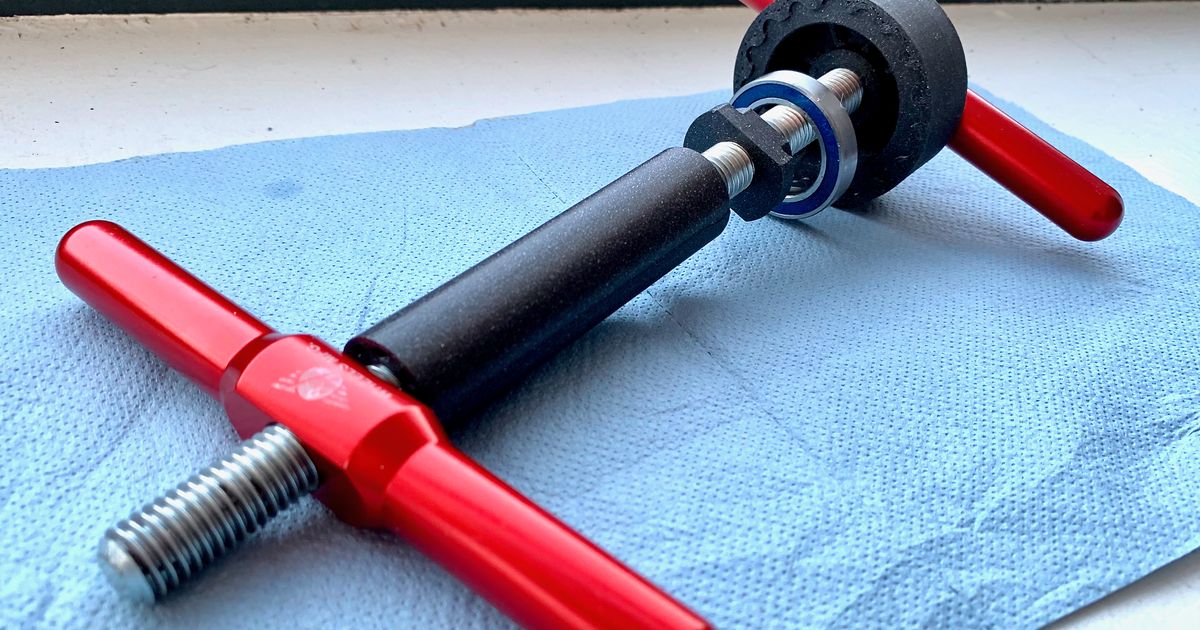 Wheels Mfg bottom bracket bearing remover, cup tool size 48.5mm/16