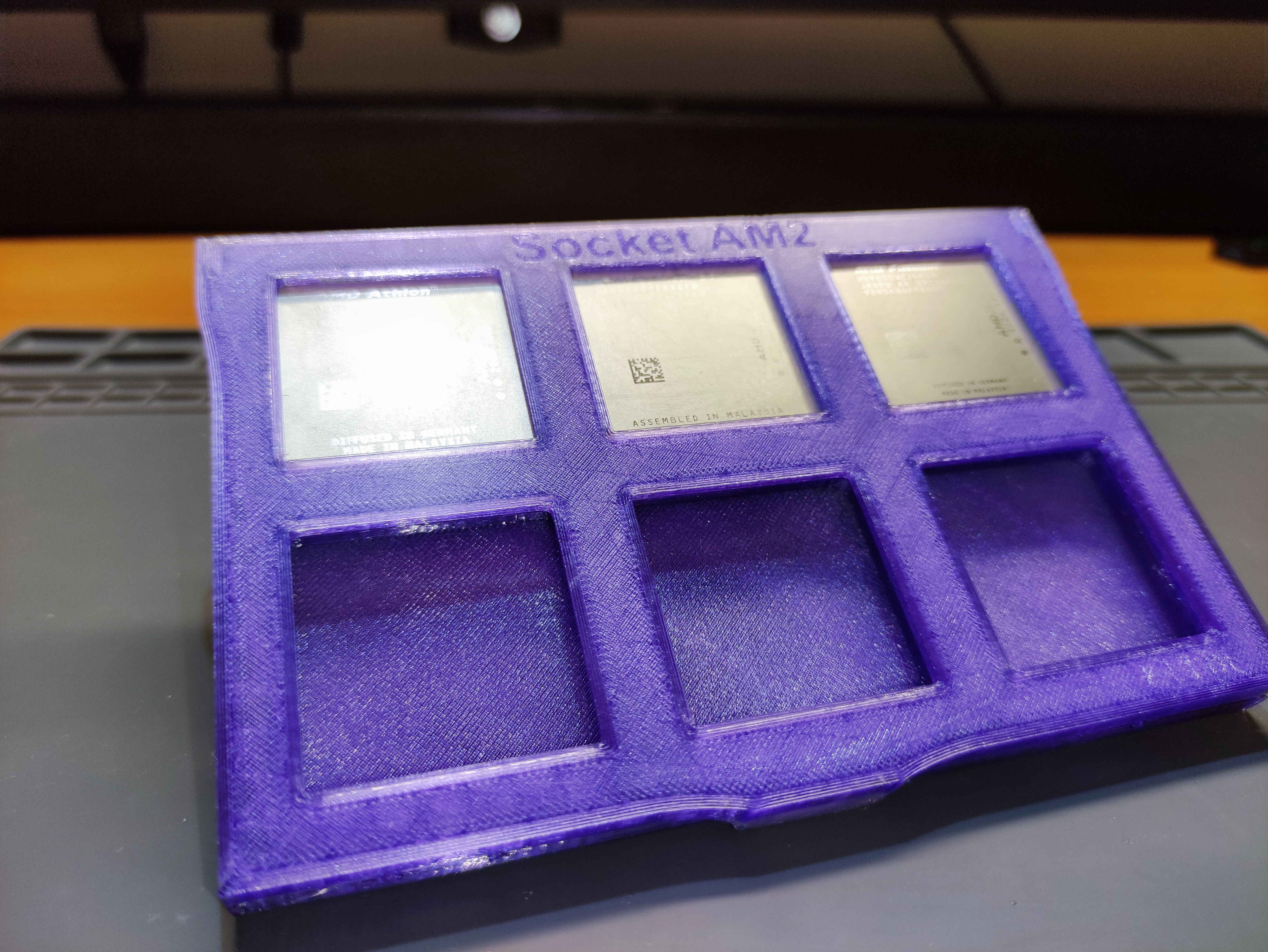 Miniatura 3 do modelo 3D CPU Box for Athlon/Phenom (Socket AM2)