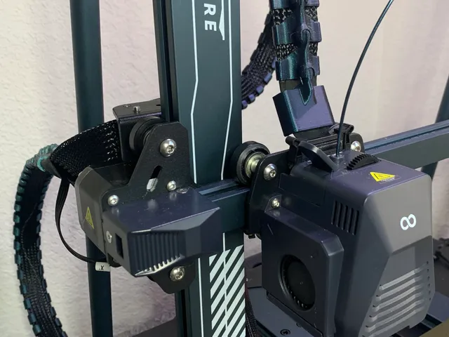 Give your Elegoo Neptune 4 Plus/Max a spine, a cable chain spine