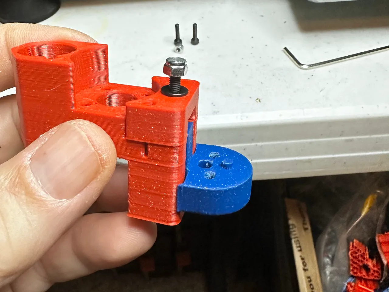 layページ K1 and possibly the MAX, bed frame Z height adjusters. por