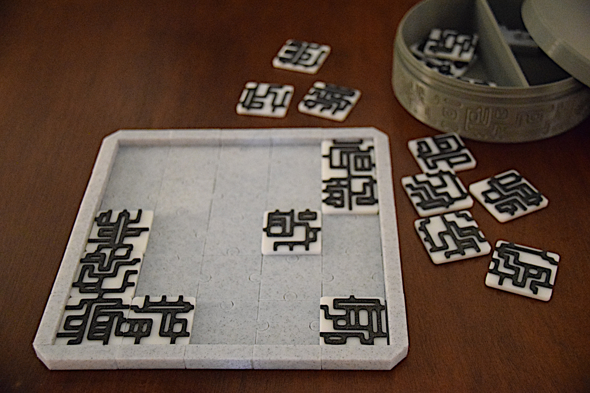 Garden of Forking Paths (Tile placing board game / puzzle)