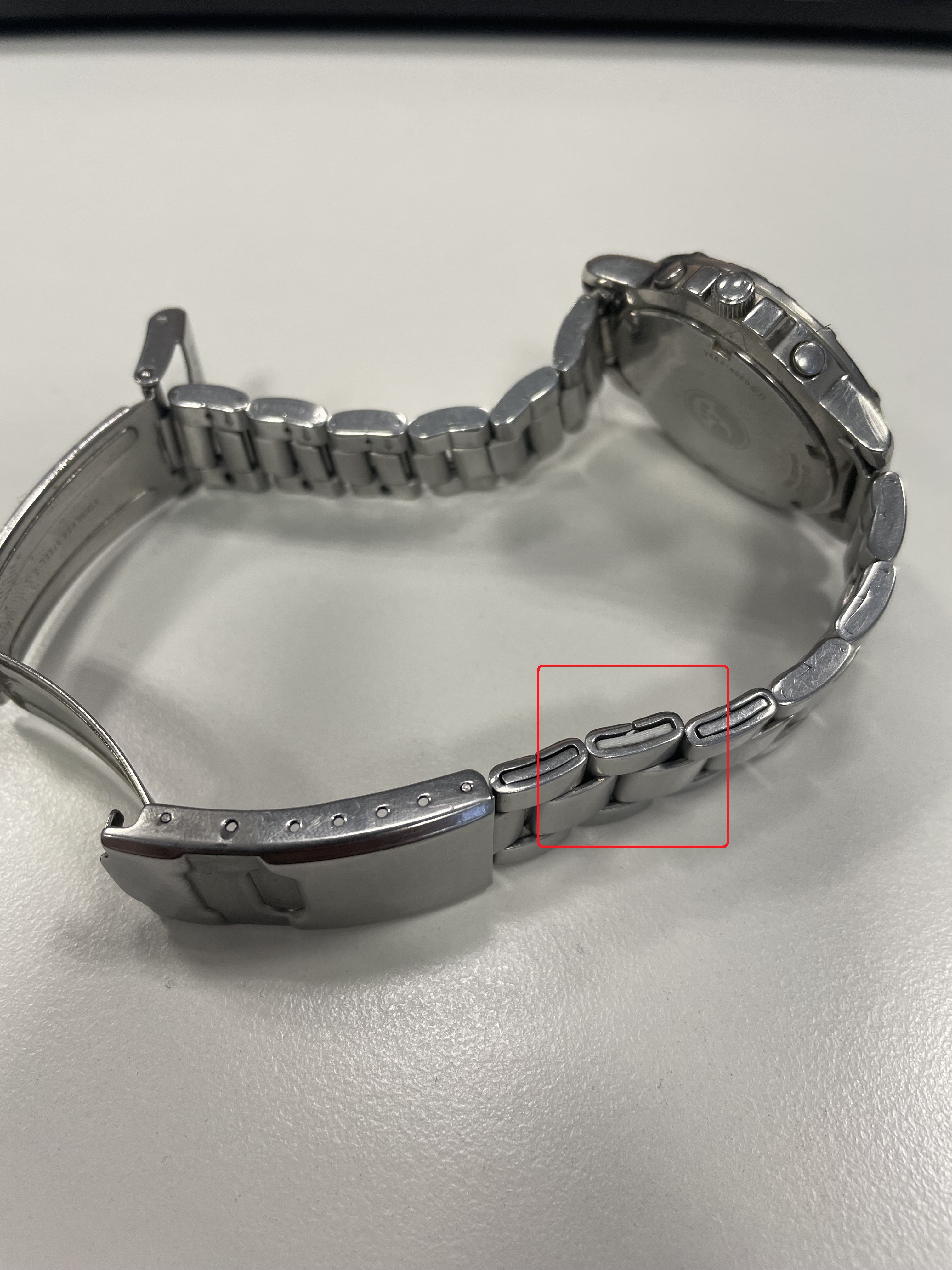 Watch band lock pin