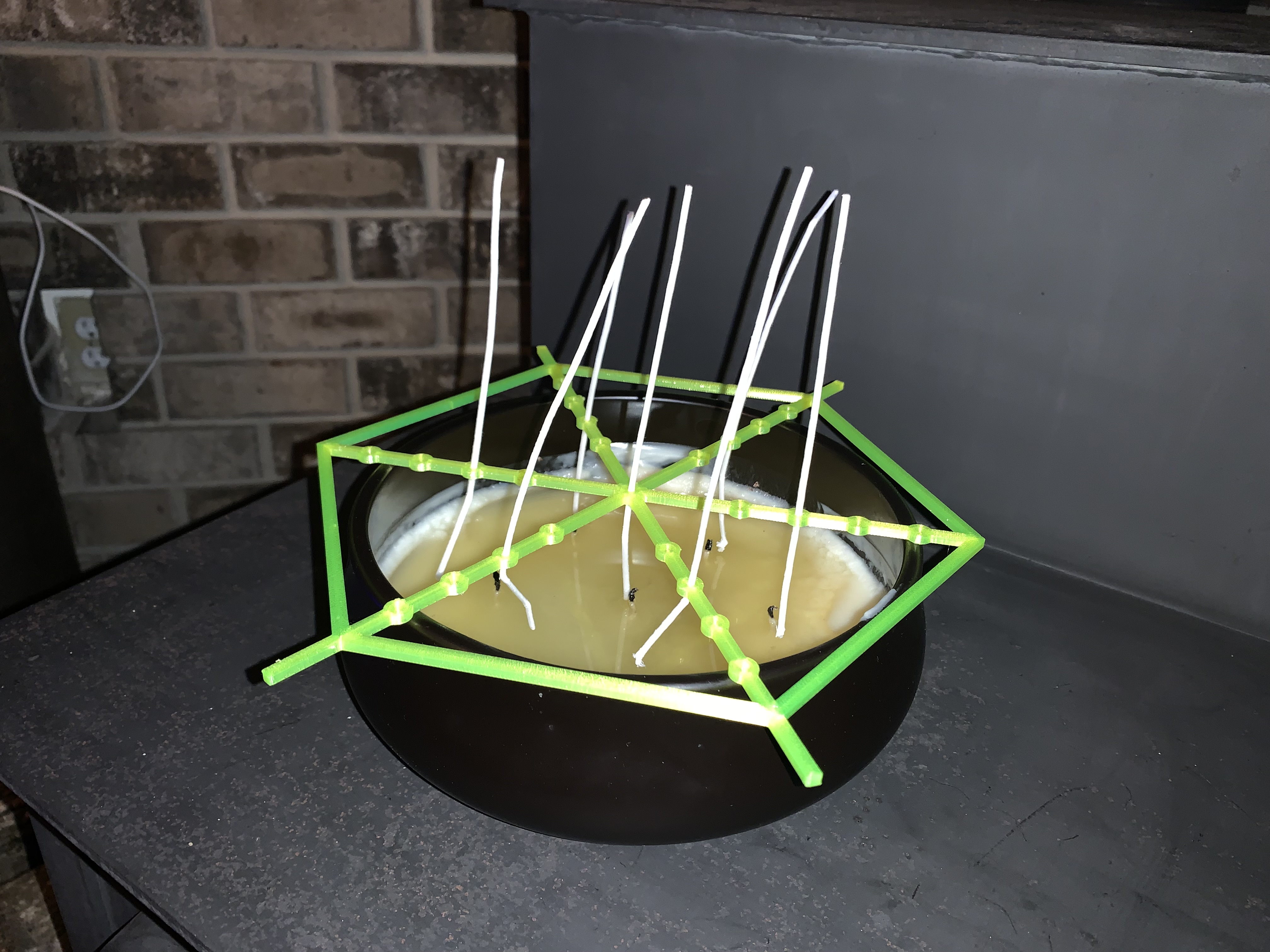 Multi-Wick Support for Large Candles 3D model