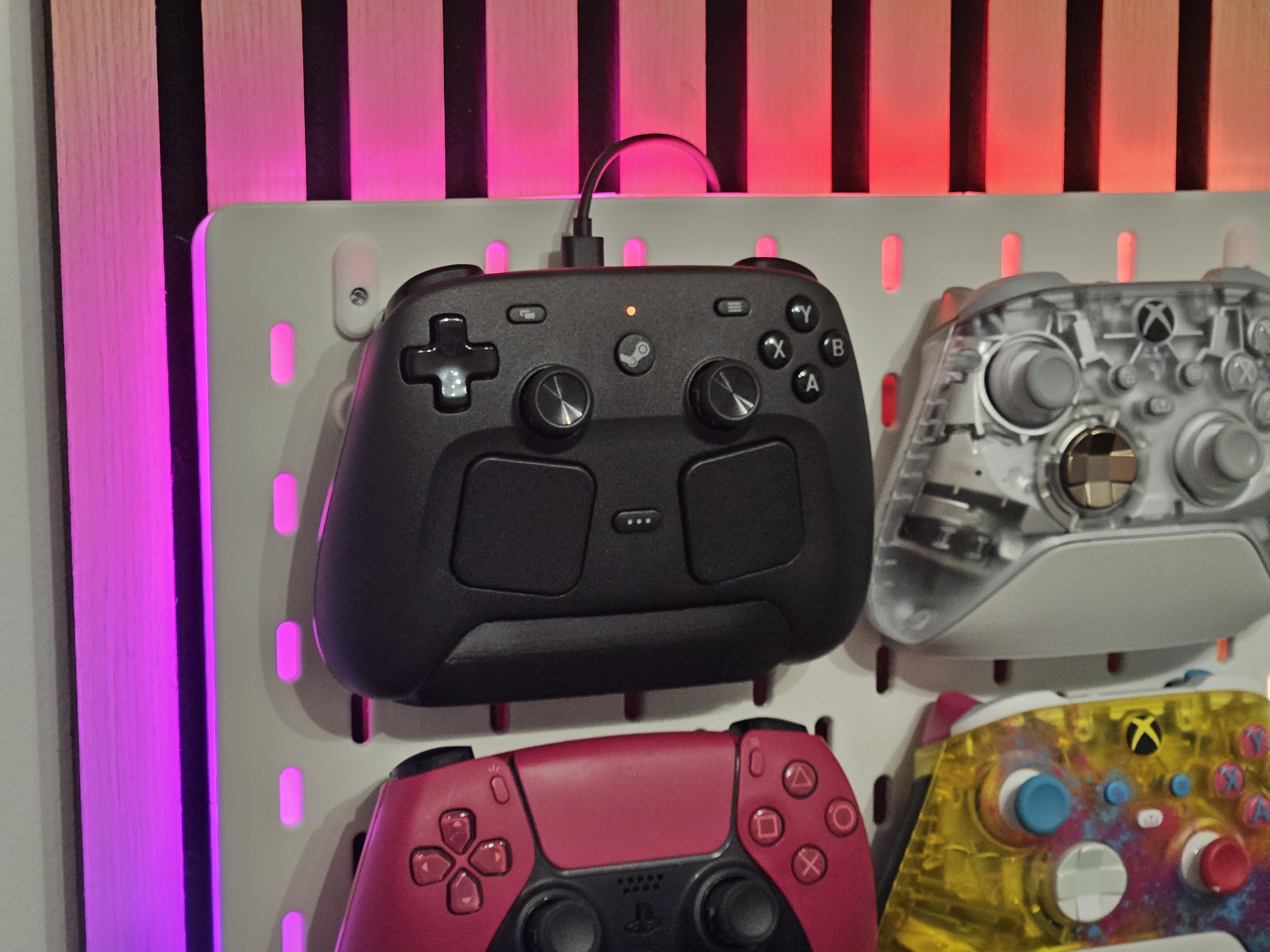 Steam Controller and Puck Holder for Ikea Skadis