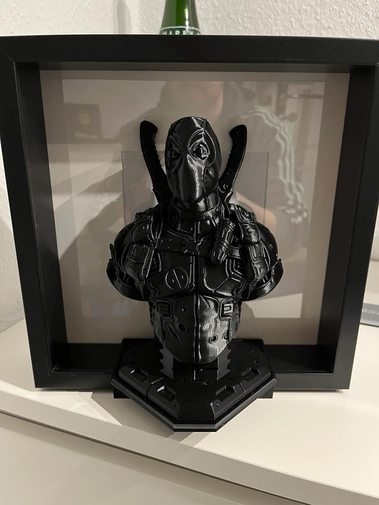 Ikea Sannahed 25x25 Adapter Deadpool Bust by Knubelinho Download free