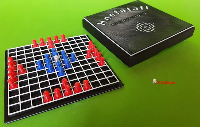 Hnefatafl the Viking game mini travel version