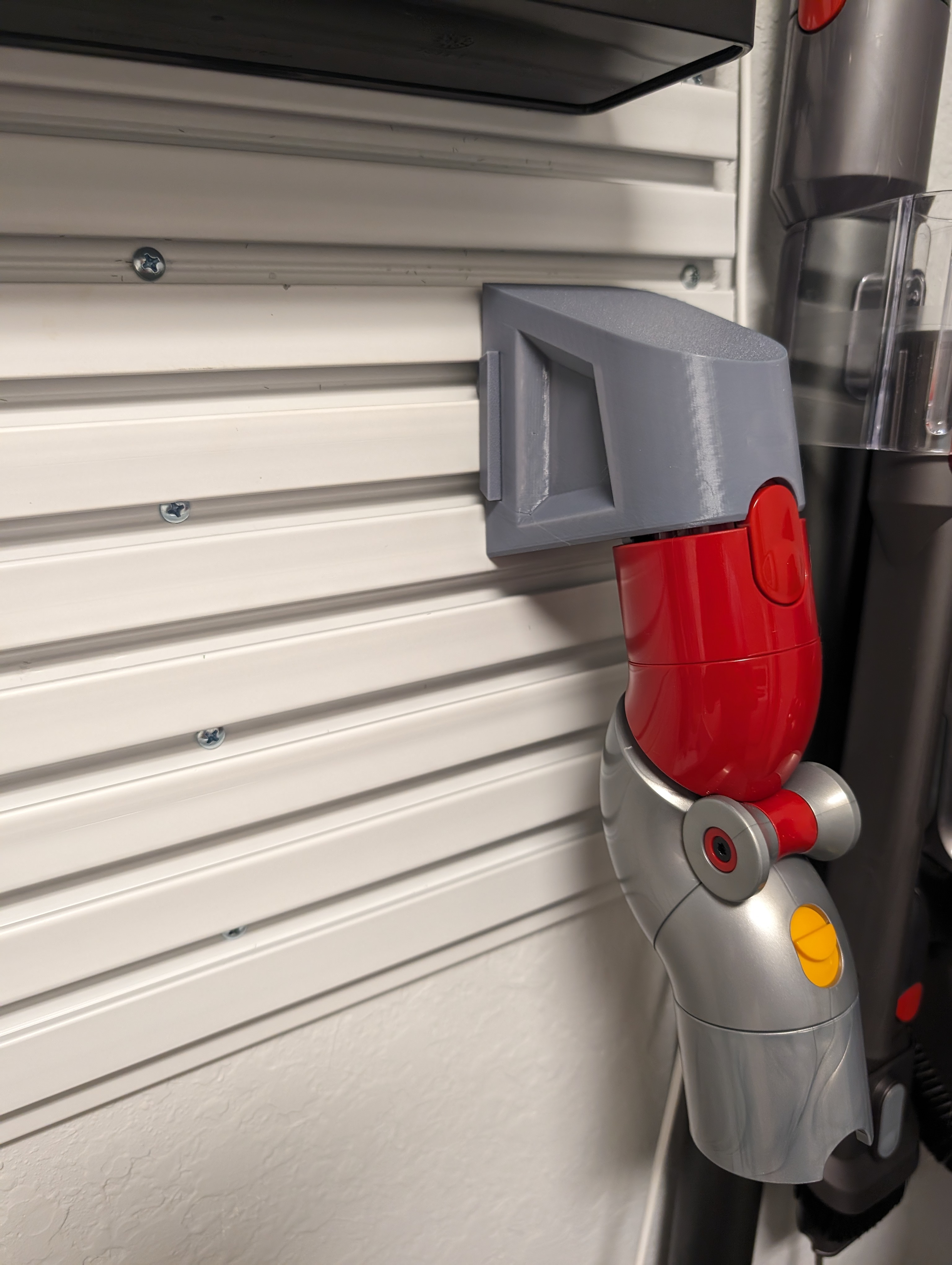 Rubbermaid Fasttrack compatible clip/hook — miniatura 6