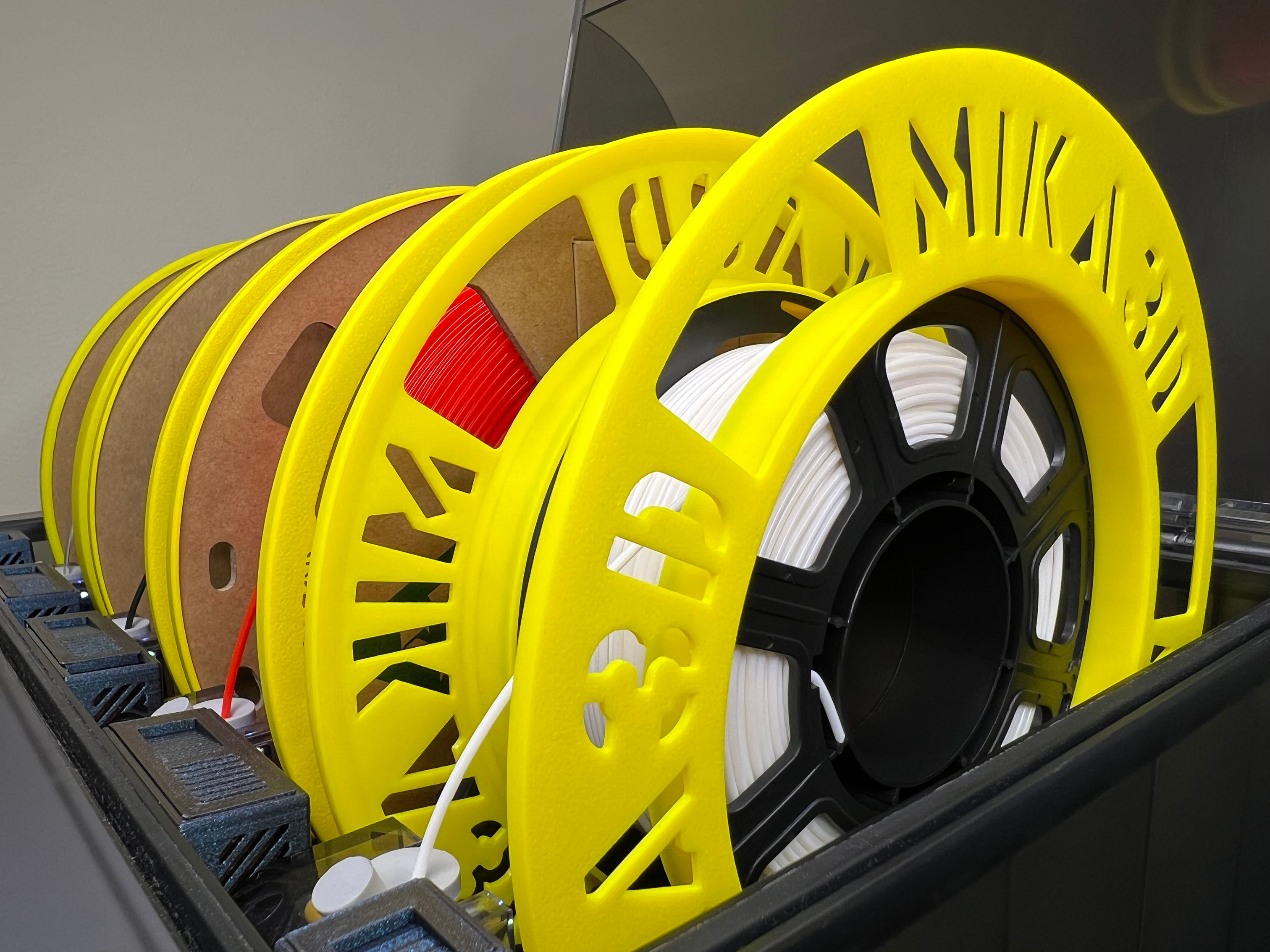 MIKA3D 250g Bambu Lab AMS Spool Adapter von DesignCraft | Kostenloses ...