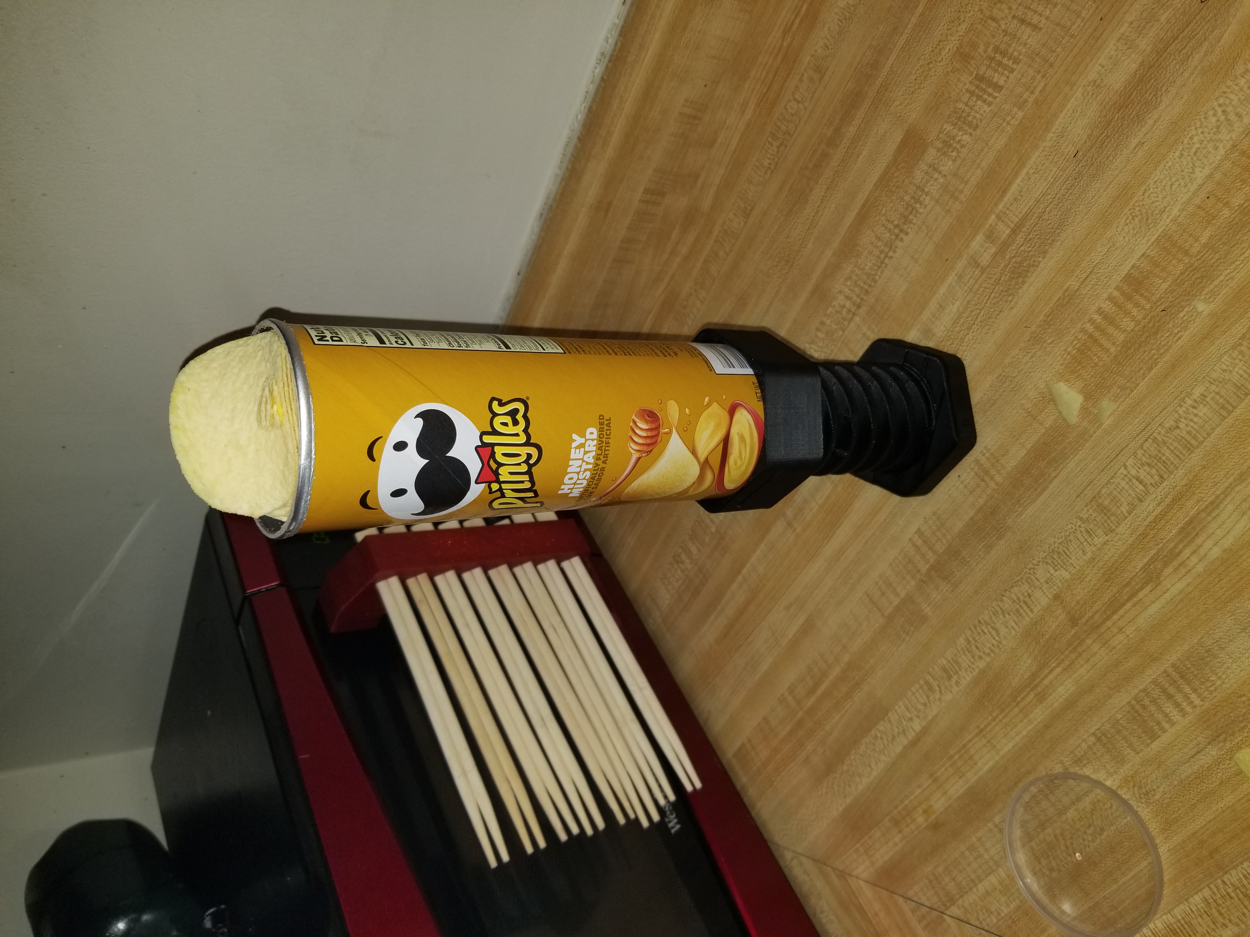 Pringles Dispenser