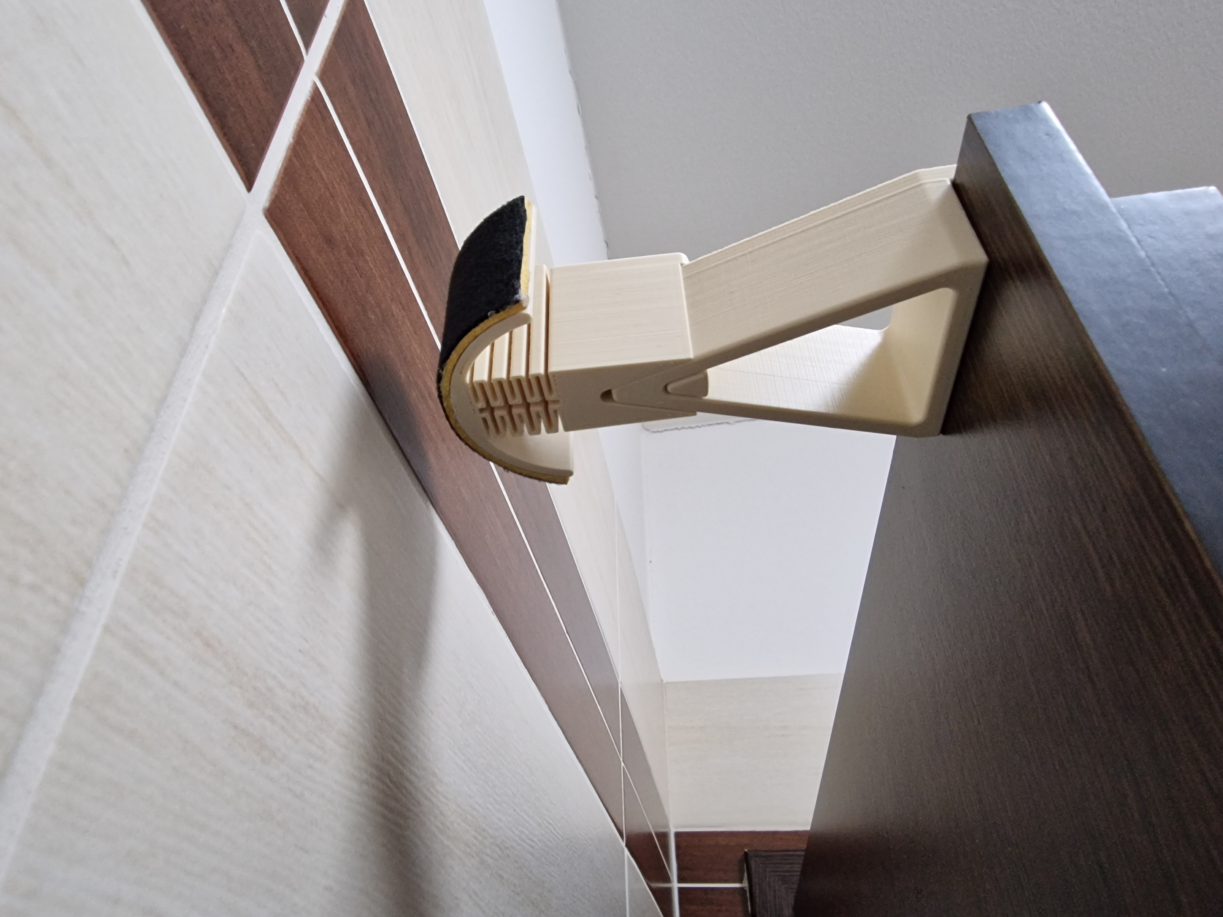 Miniatura 2 do modelo 3D Door Stopper